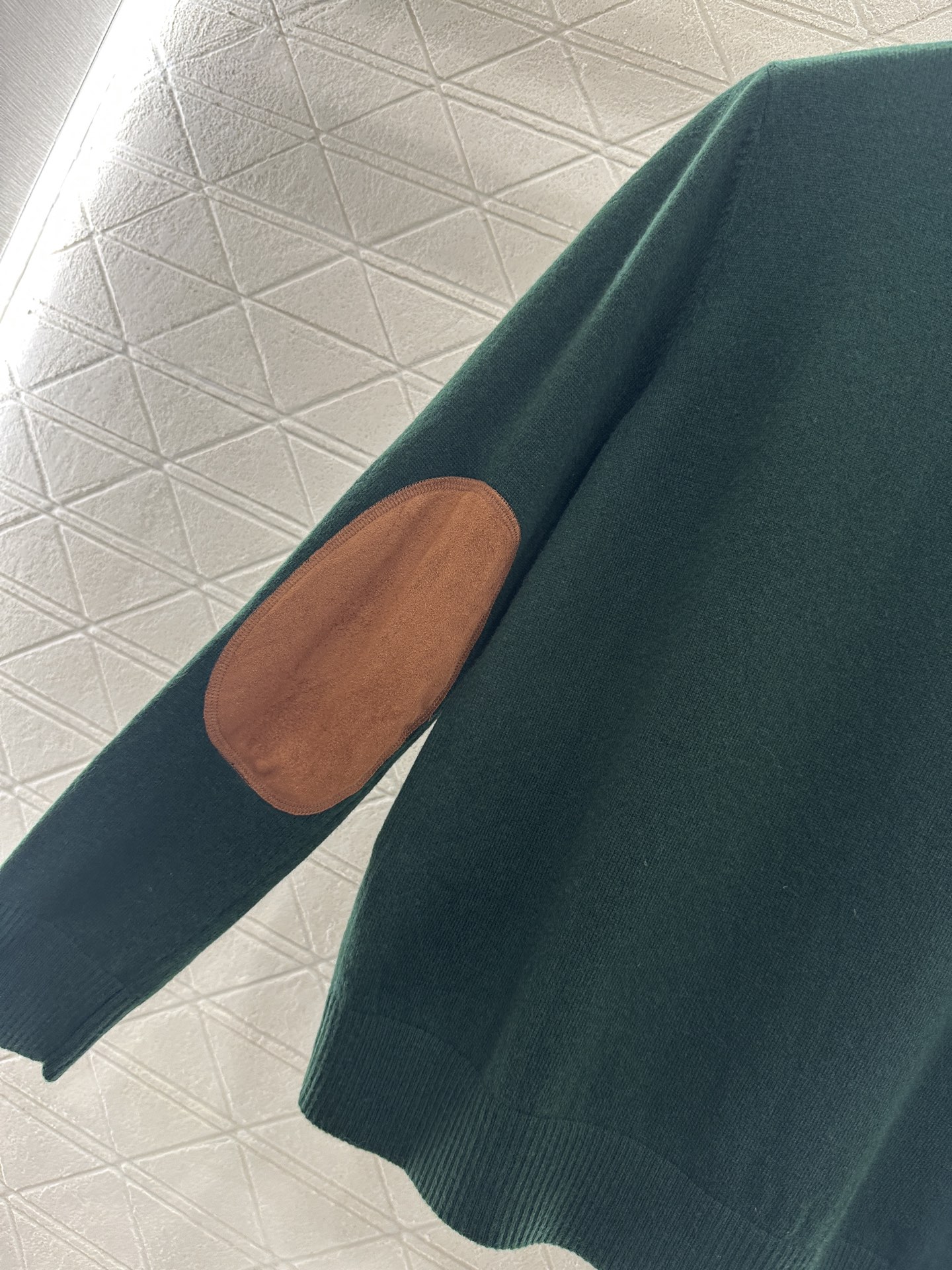 ♥Miumi*♥2025新品上架 立领针织开衫定制YB羊毛纱线织造，细腻柔软，弹力十足 ，精致拉链开衫版