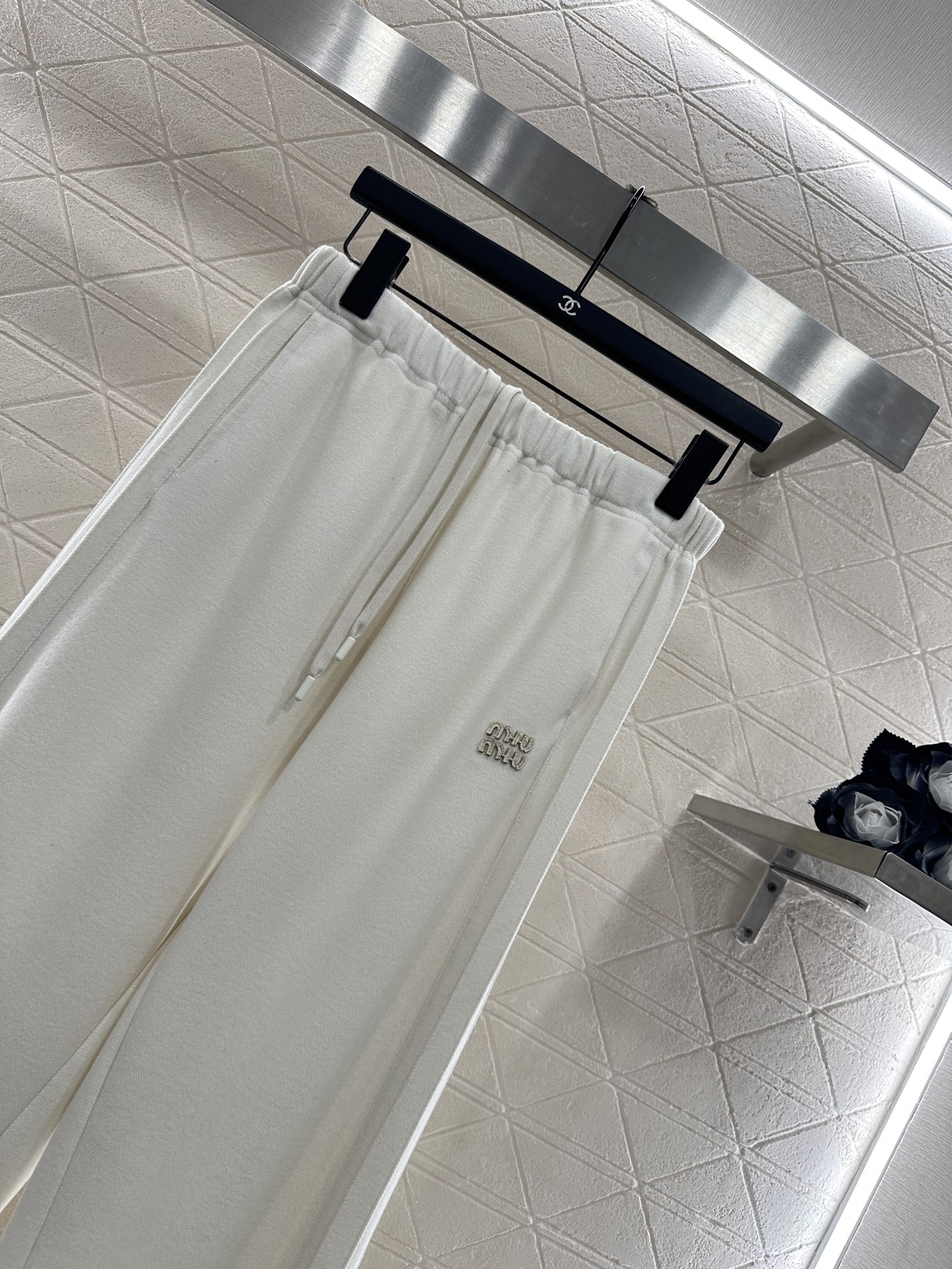 ♥Miumi*♥2025新品上架 螺纹棒球外套长裤套装定制YB进口棉纶材质，质感光泽，垂顺舒适，廓形棒球