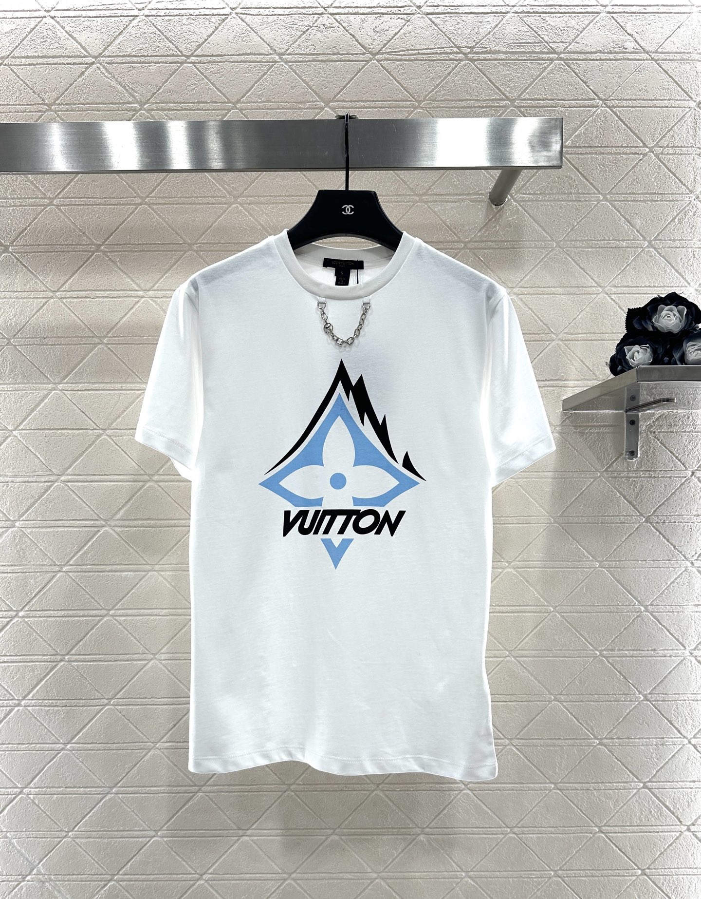 ♥Louis Vuitto*♥2025新品上架 链条圆领印花𝑇𝑒𝑒滑雪系列#定制YB斜纹全棉材质，透气舒