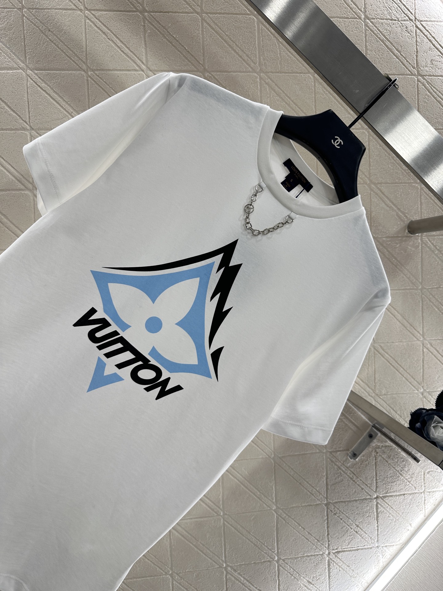 ♥Louis Vuitto*♥2025新品上架 链条圆领印花𝑇𝑒𝑒滑雪系列#定制YB斜纹全棉材质，透气舒