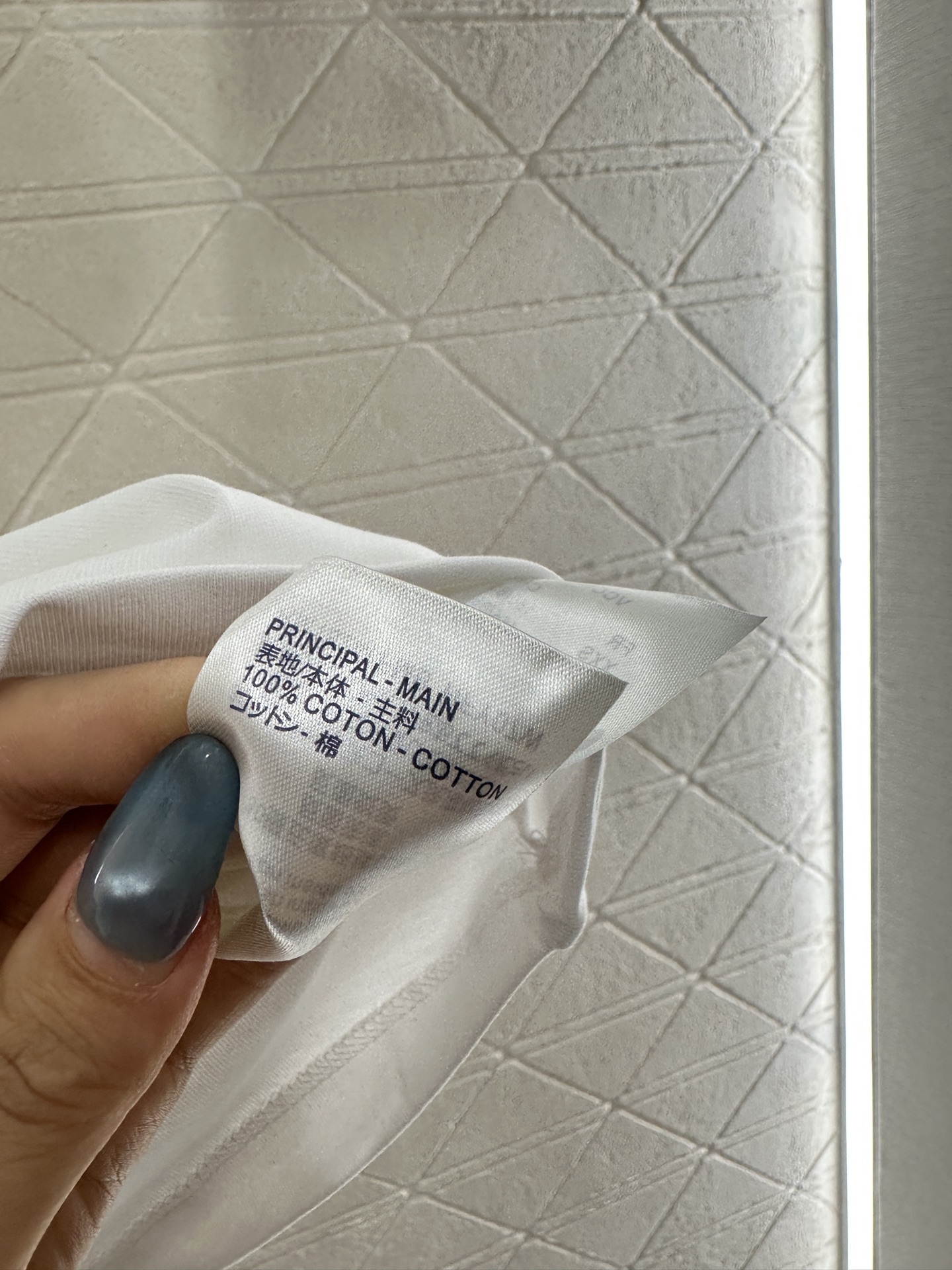 ♥Louis Vuitto*♥2025新品上架 链条圆领印花𝑇𝑒𝑒滑雪系列#定制YB斜纹全棉材质，透气舒