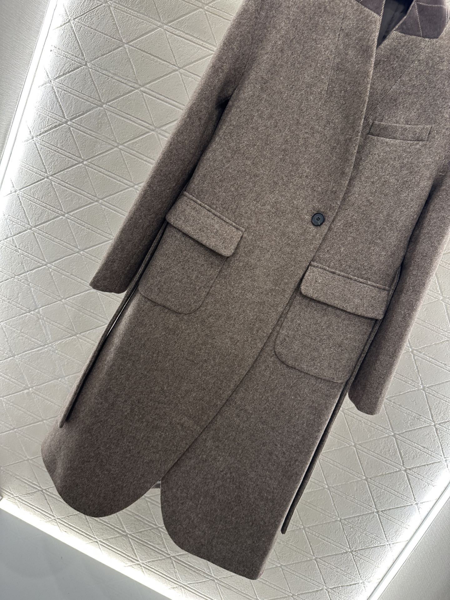 ♥BC*♥2025新品上架 立领腰带长款大衣外套定制YB进口精仿羊毛材质，质感高级，品相十足，撞色立领风