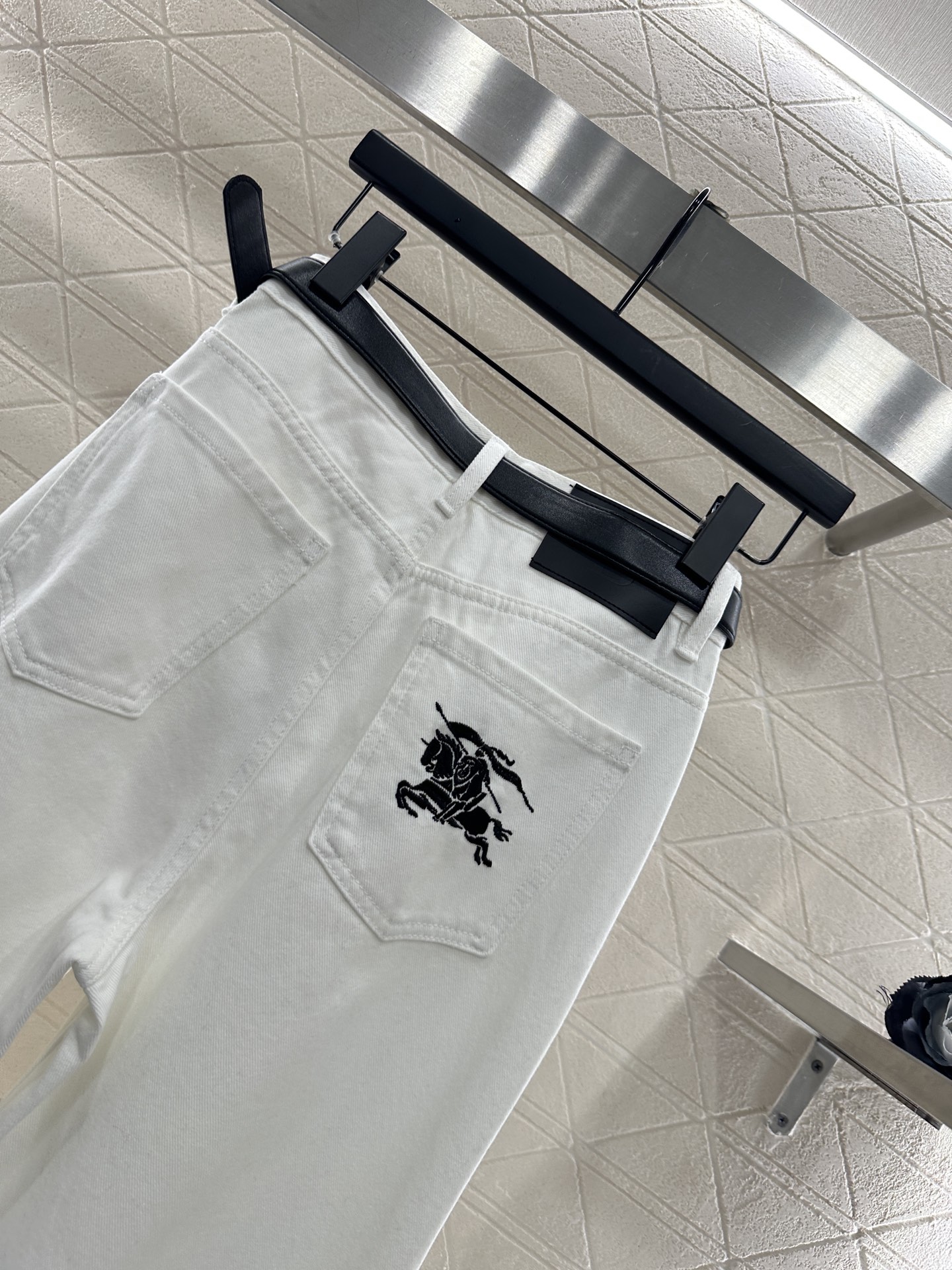 ♥BBR*♥2025新品上架 高腰格纹腰带牛仔长裤定制YB斜纹棉牛仔面料，透气性佳，柔软亲肤，高腰系扣对