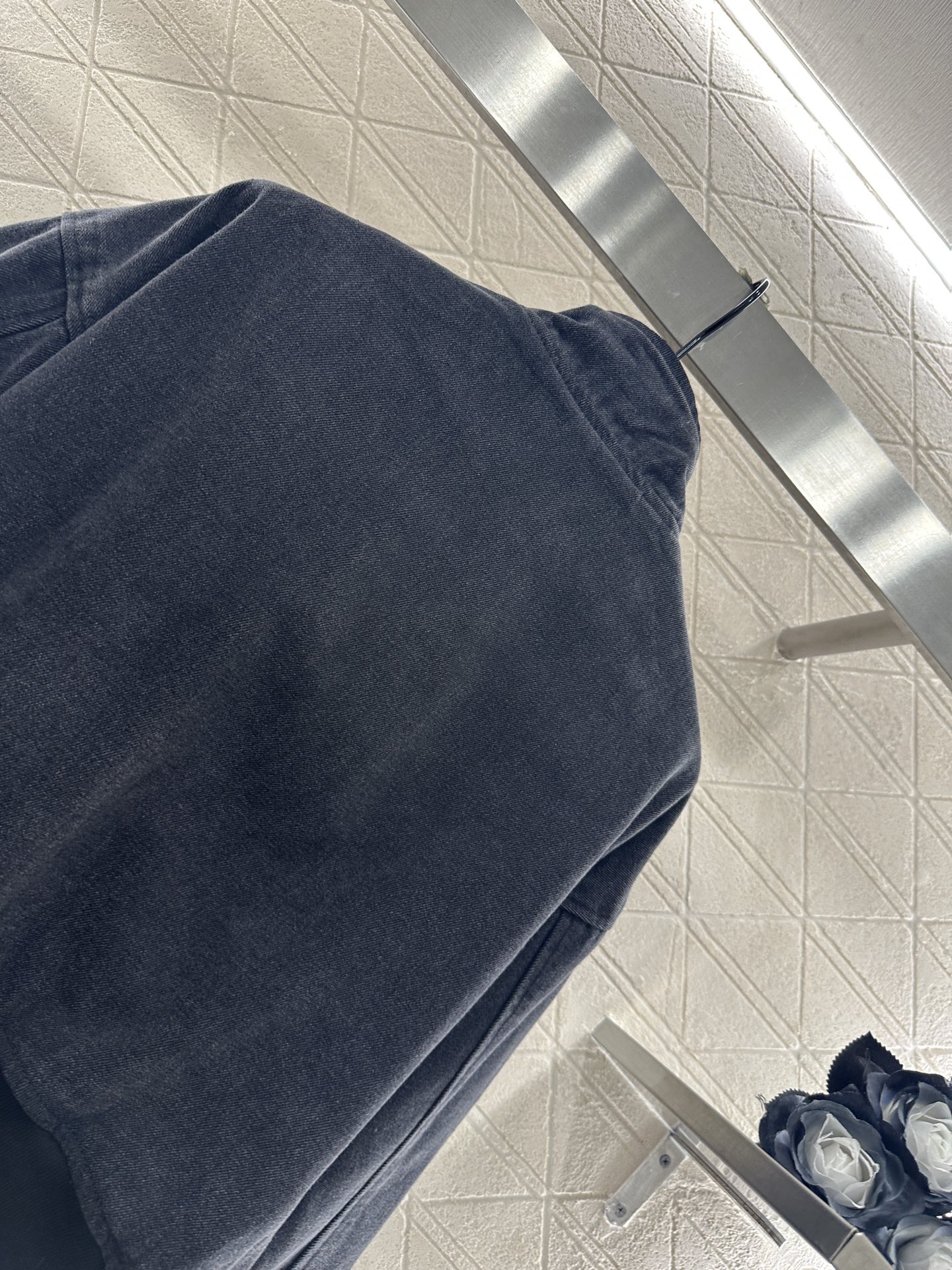 ♥Alexander wan*♥2025新品上架 牛仔短款飞行夹克外套定制YB斜纹牛仔材质，质感高级，肌