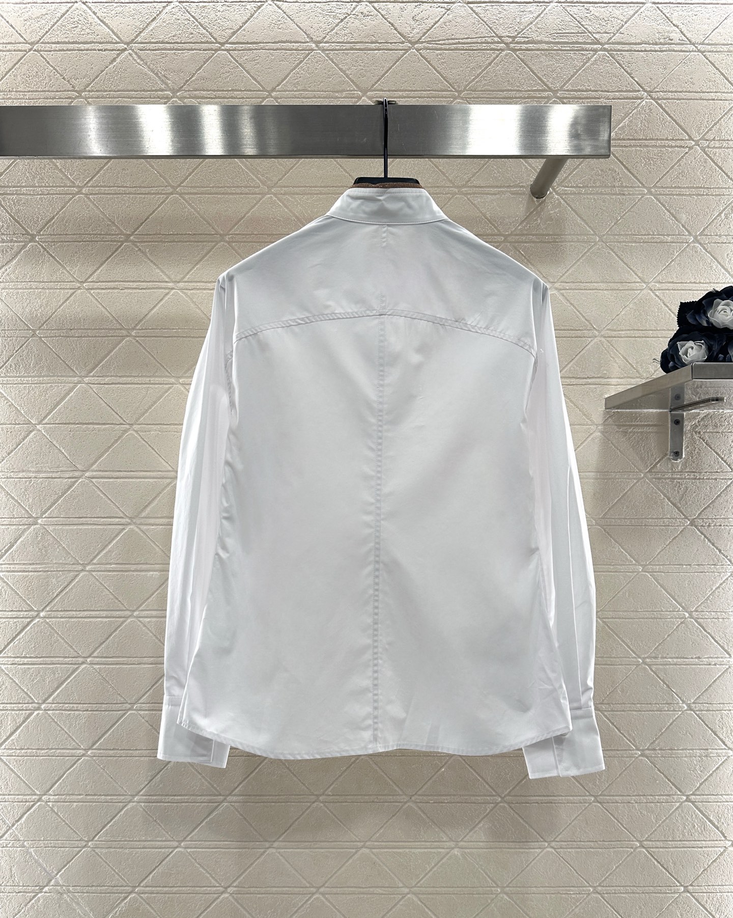 ♥Bc*♥2025新品上架 立领素色织金衬衫定制YB斜纹全棉材质，质感舒适细腻，立领落肩宽松衬衣剪裁，百