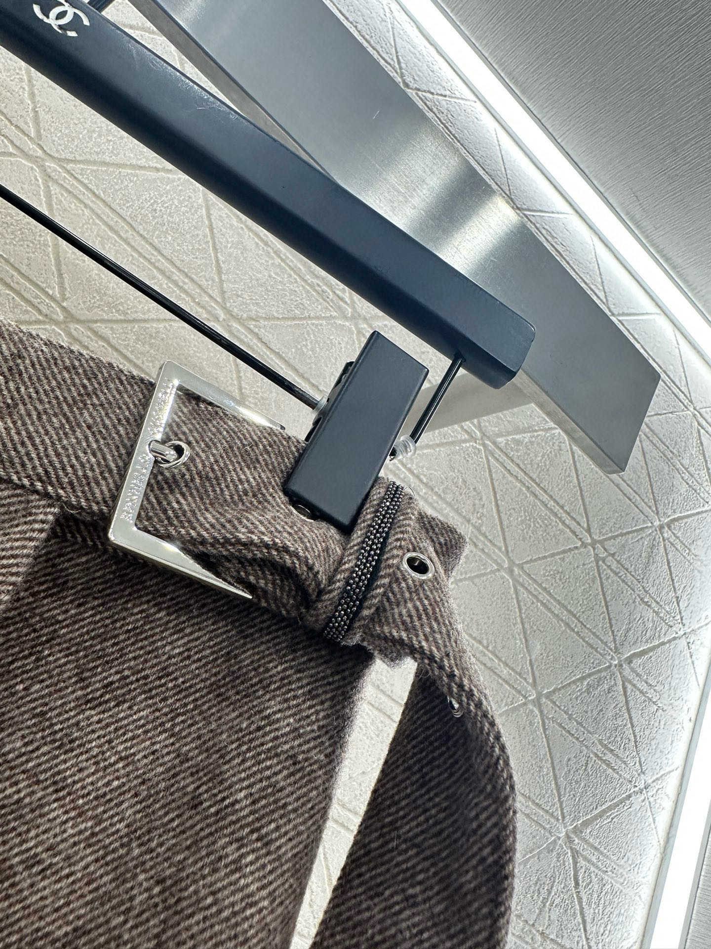 ♥BC*♥2025新品上架撞色袖西装外套半裙套装定制YB进口精仿羊毛材质，质感高级，光泽感明显，翻领西装