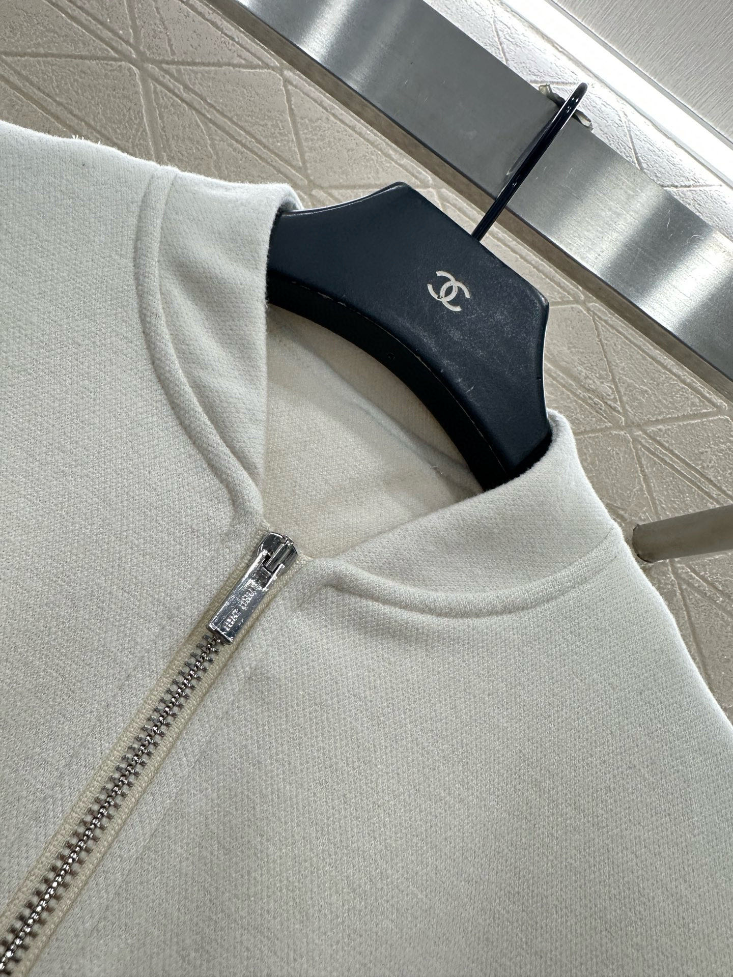 ♥Miumi*♥2025新品上架 螺纹棒球外套长裤套装定制YB进口棉纶材质，质感光泽，垂顺舒适，廓形棒球