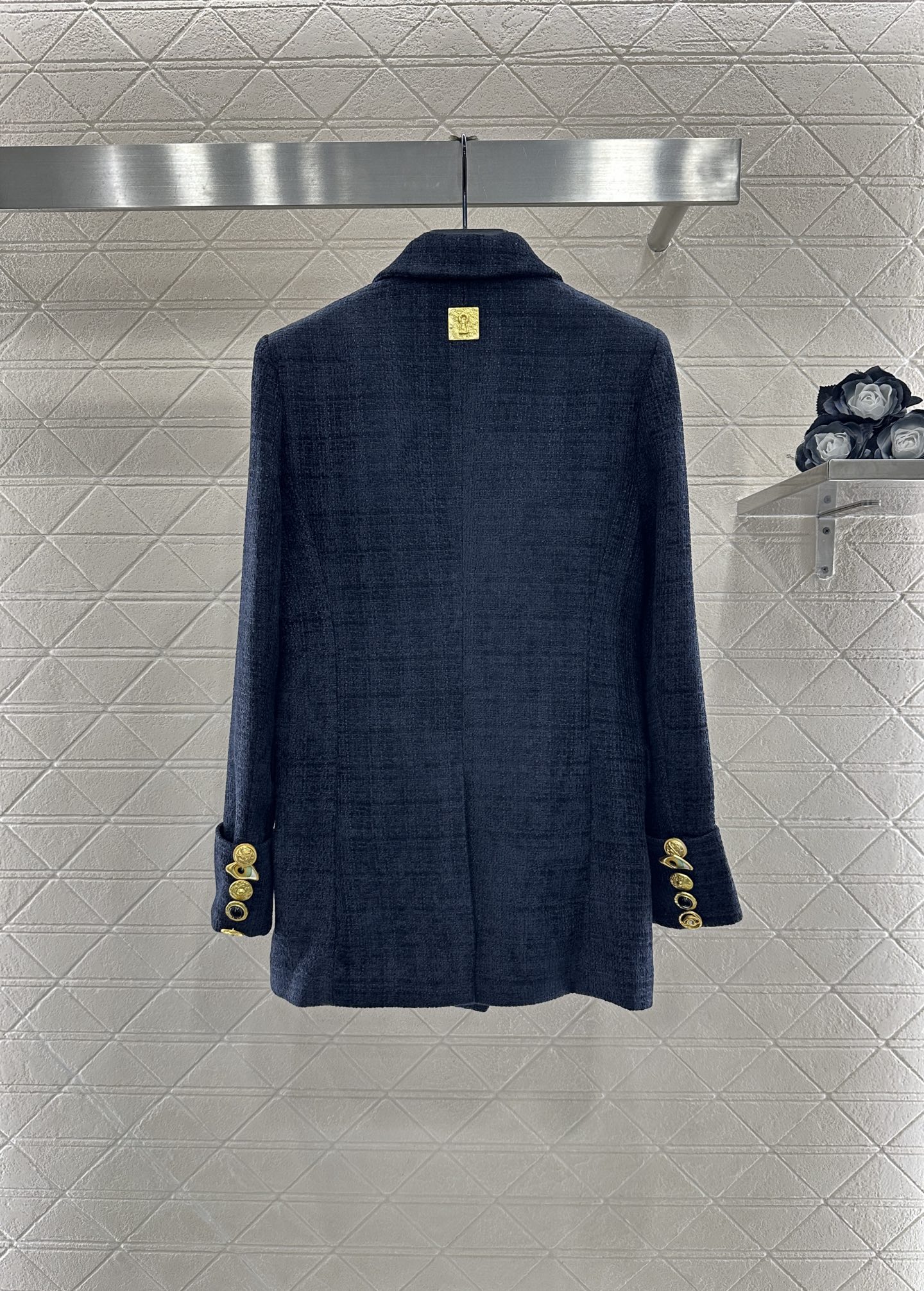 ♥Sch*♥2025新品上架 胸针撞色艺术西装外套定制YB进口材质，质感高级，光泽感明显，翻领西装外套版