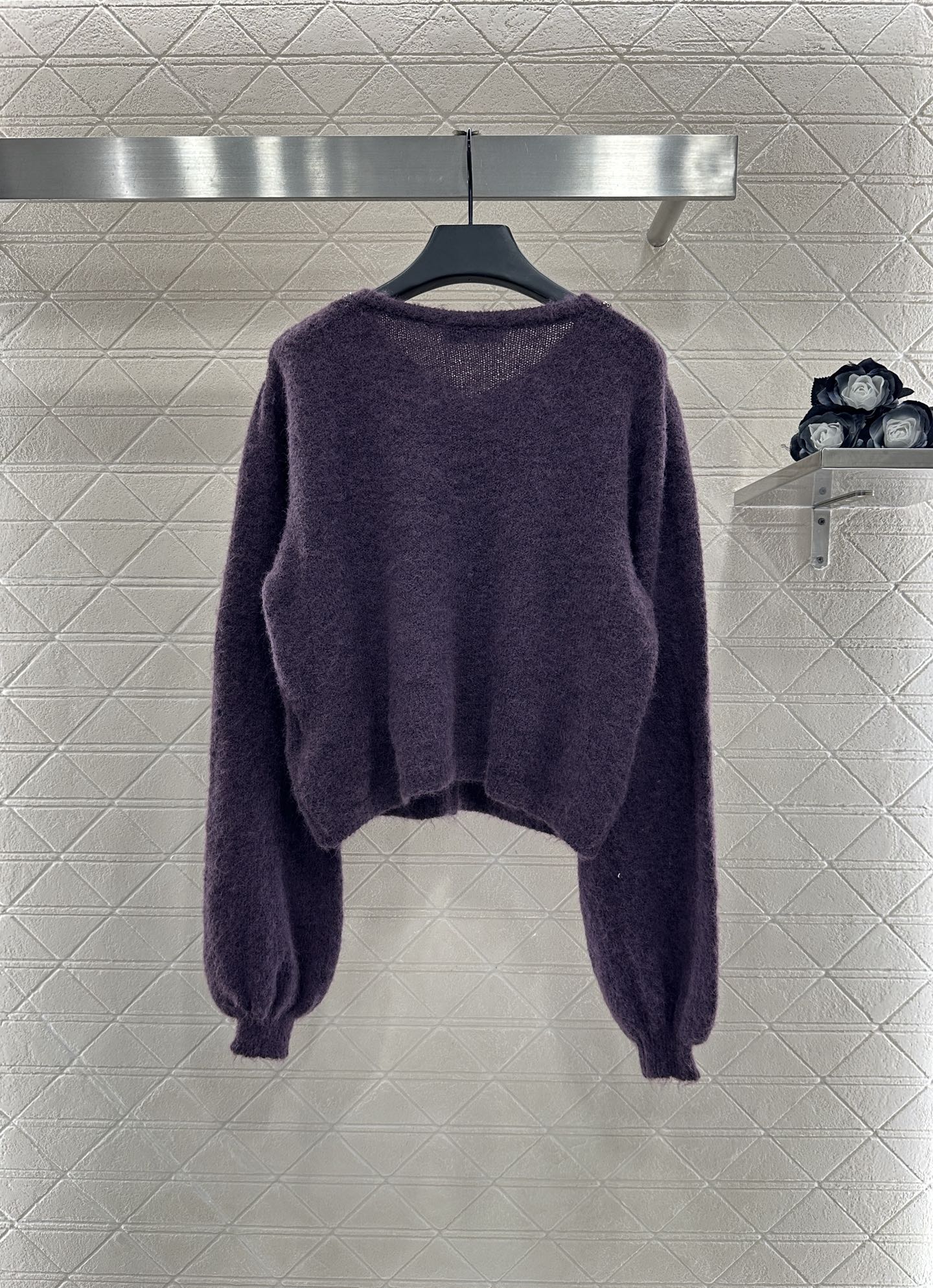 ♥Miumi*♥2025新品上架 水钻钉珠针织开衫定制YB羊毛纱线织造，密度细针织造，清晰毛感肌理，舒适