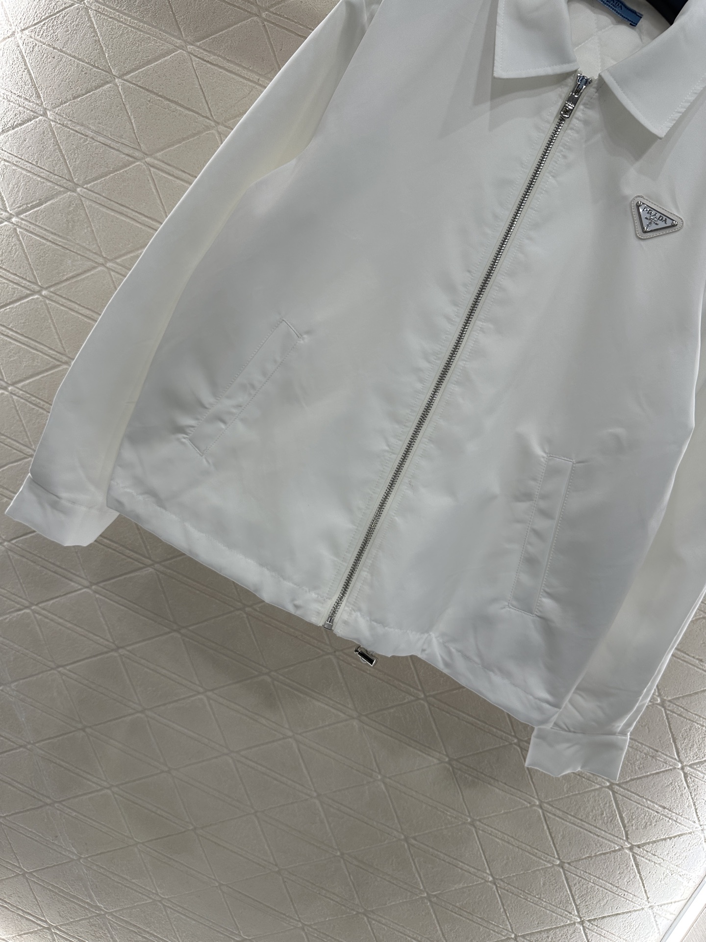 i1760185878087 2201 0 4