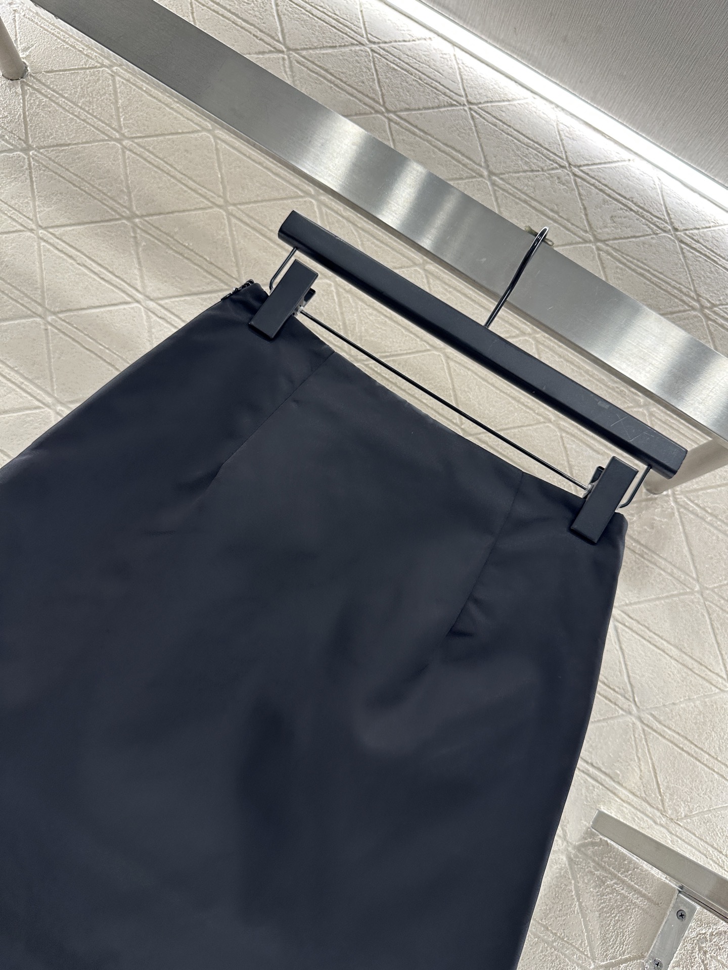 ♥Prad*♥2025新品上架 棉服外套半裙套装定制YB进口环保再生尼龙材质，质感光泽，挺括有型，翻领拉