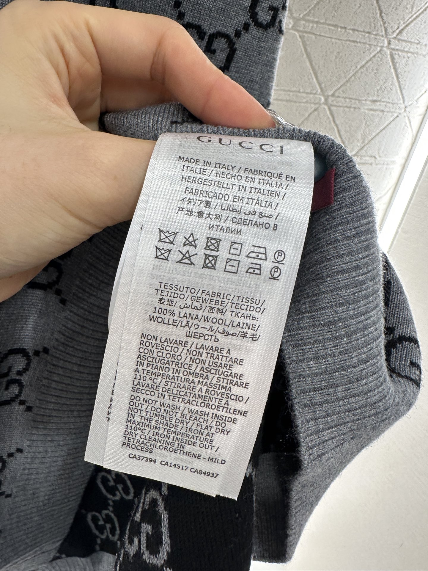 ♥Gucc*♥2025新品上架 提花针织短袖连衣裙定制YB羊毛纱线织造，质感上乘，穿搭舒适，翻领针织短袖