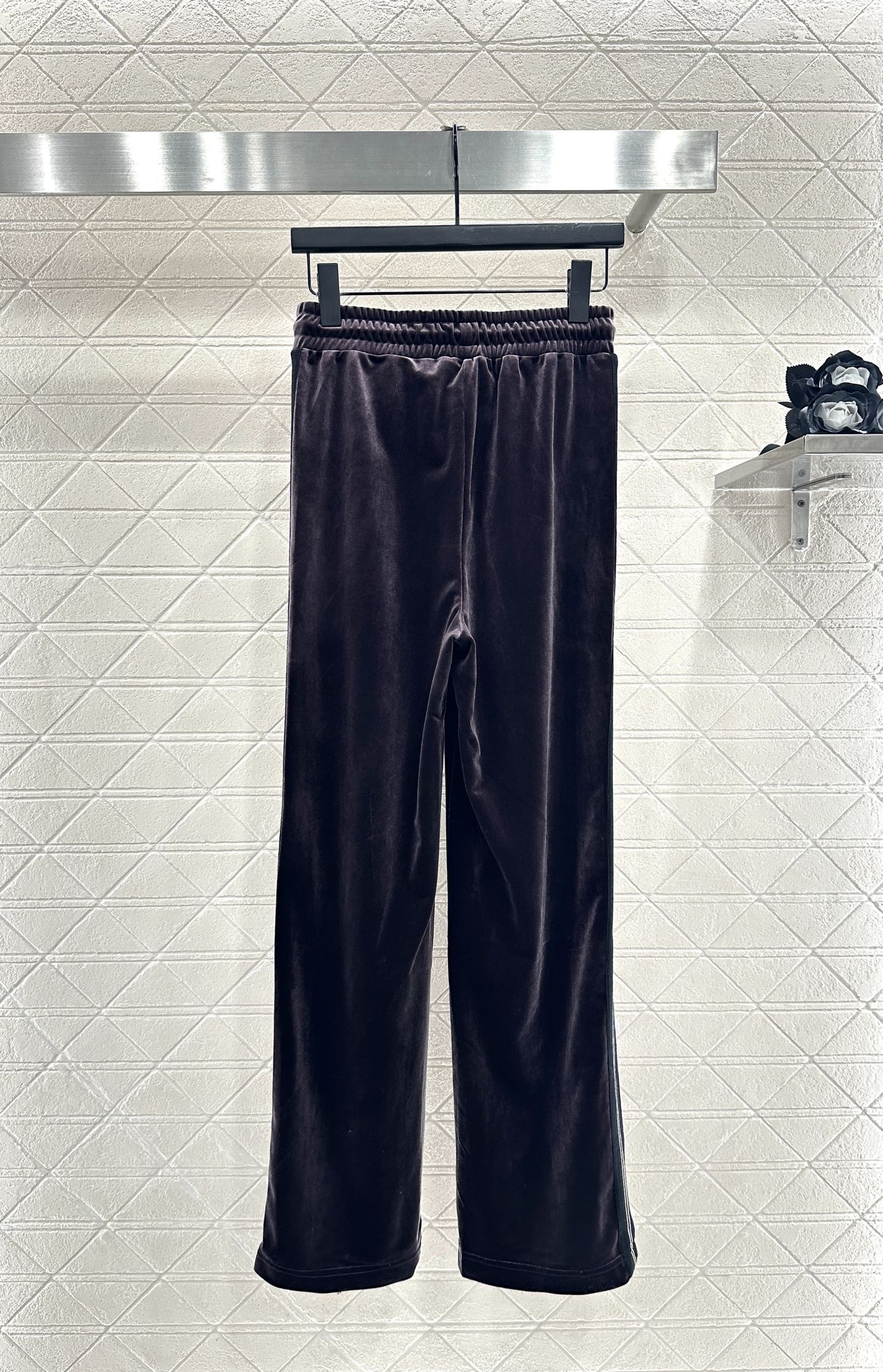 Miu Miu Velvet Hoodie Set CT83768, Hooded Sweatshirt and Pants 9 i1760274529865 4475 0 7