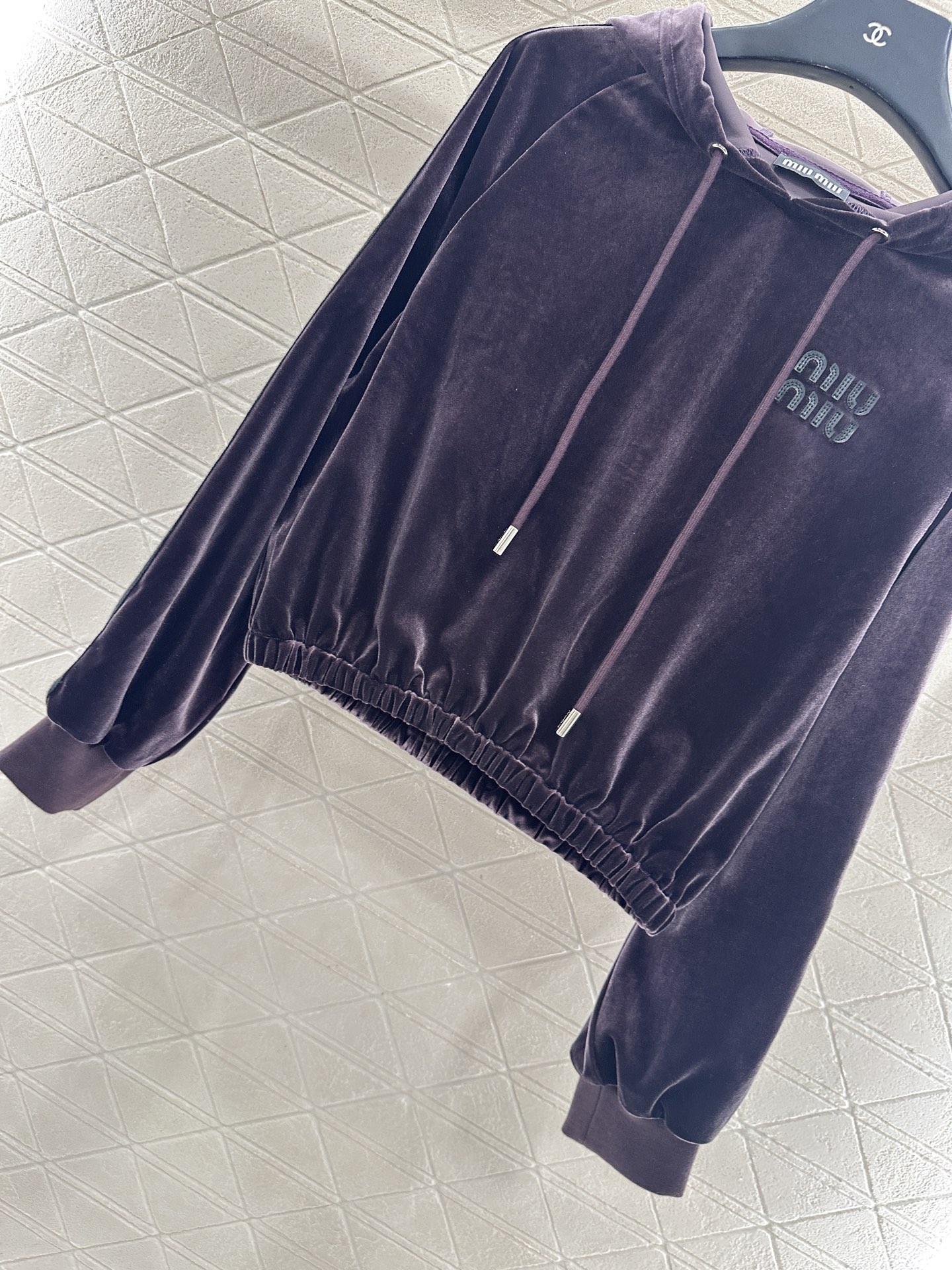Miu Miu Velvet Hoodie Set CT83768, Hooded Sweatshirt and Pants 5 i1760274530028 8565 0 3