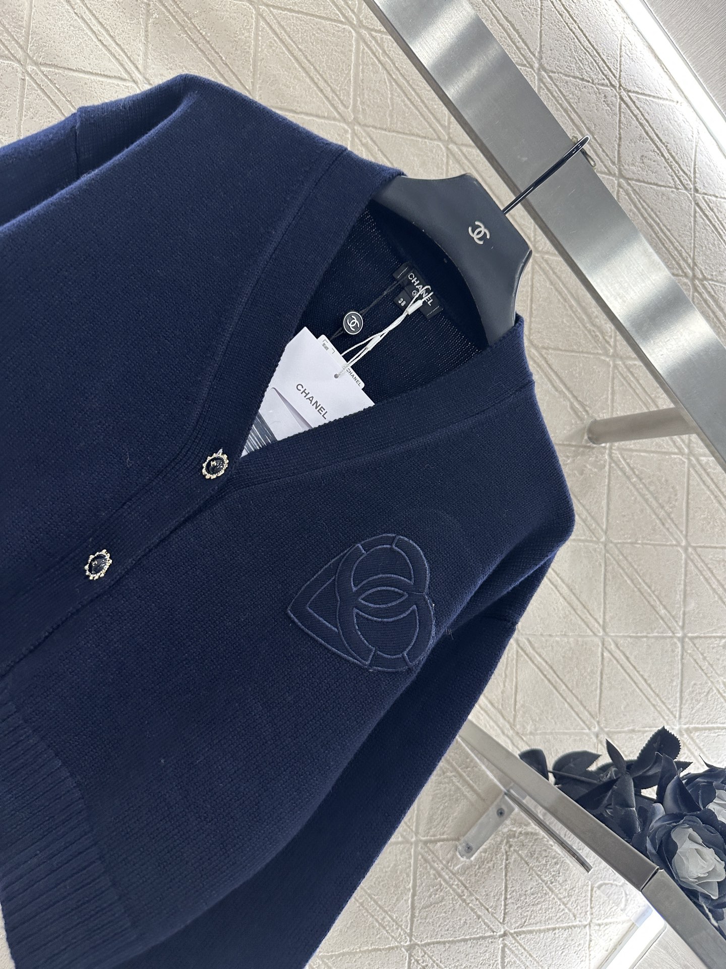 Chanel 2025 New Double C Heart Letter Knitted Cardigan Wool Blend 6 i1760274884412 6863 0 3