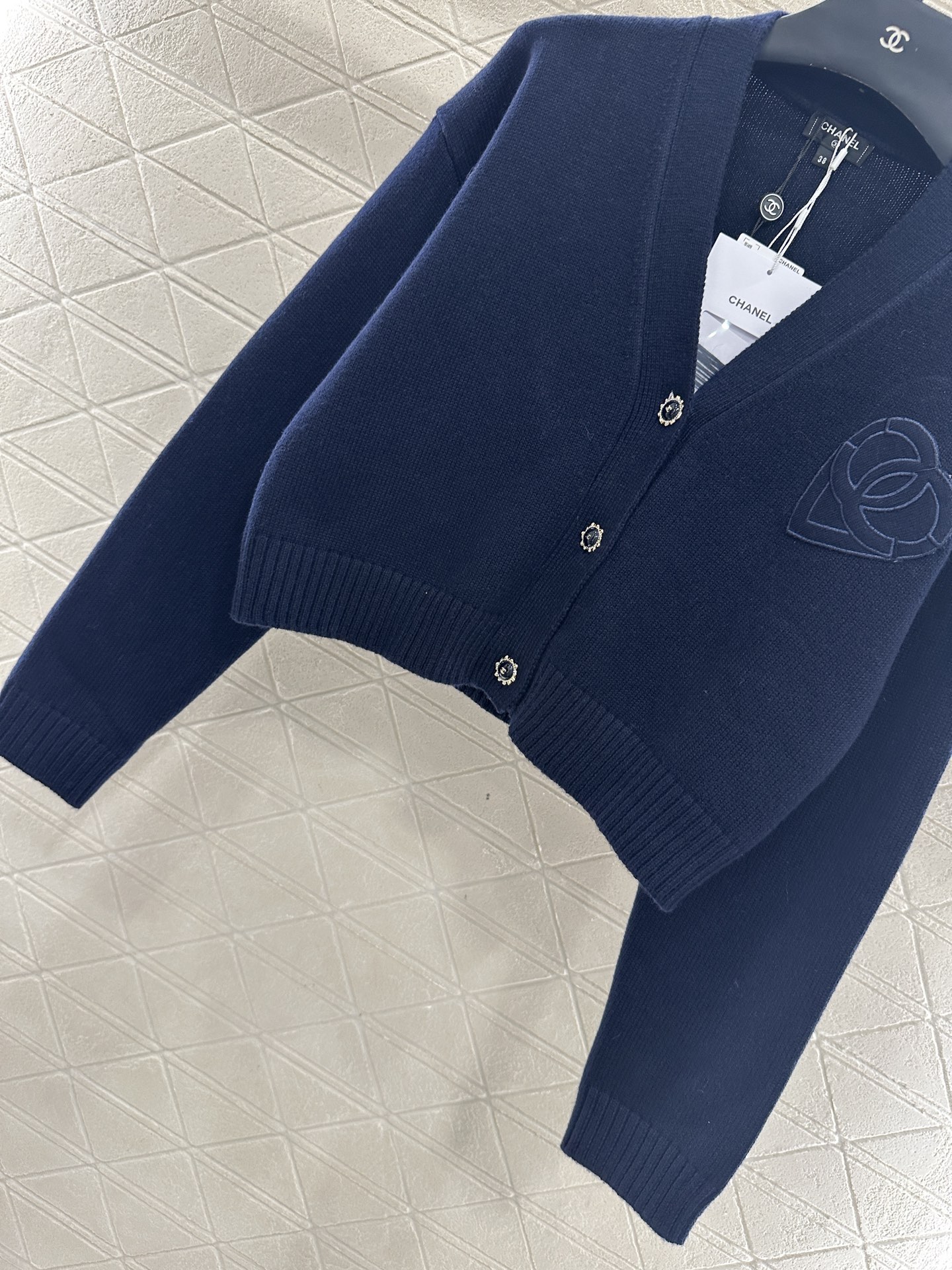 Chanel 2025 New Double C Heart Letter Knitted Cardigan Wool Blend 7 i1760274884412 9421 0 4