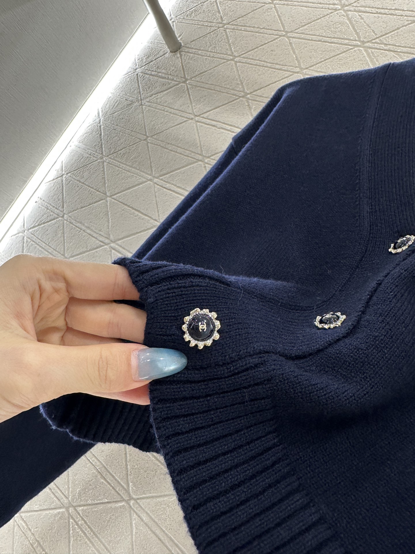Chanel 2025 New Double C Heart Letter Knitted Cardigan Wool Blend 8 i1760274886371 7204 0 5