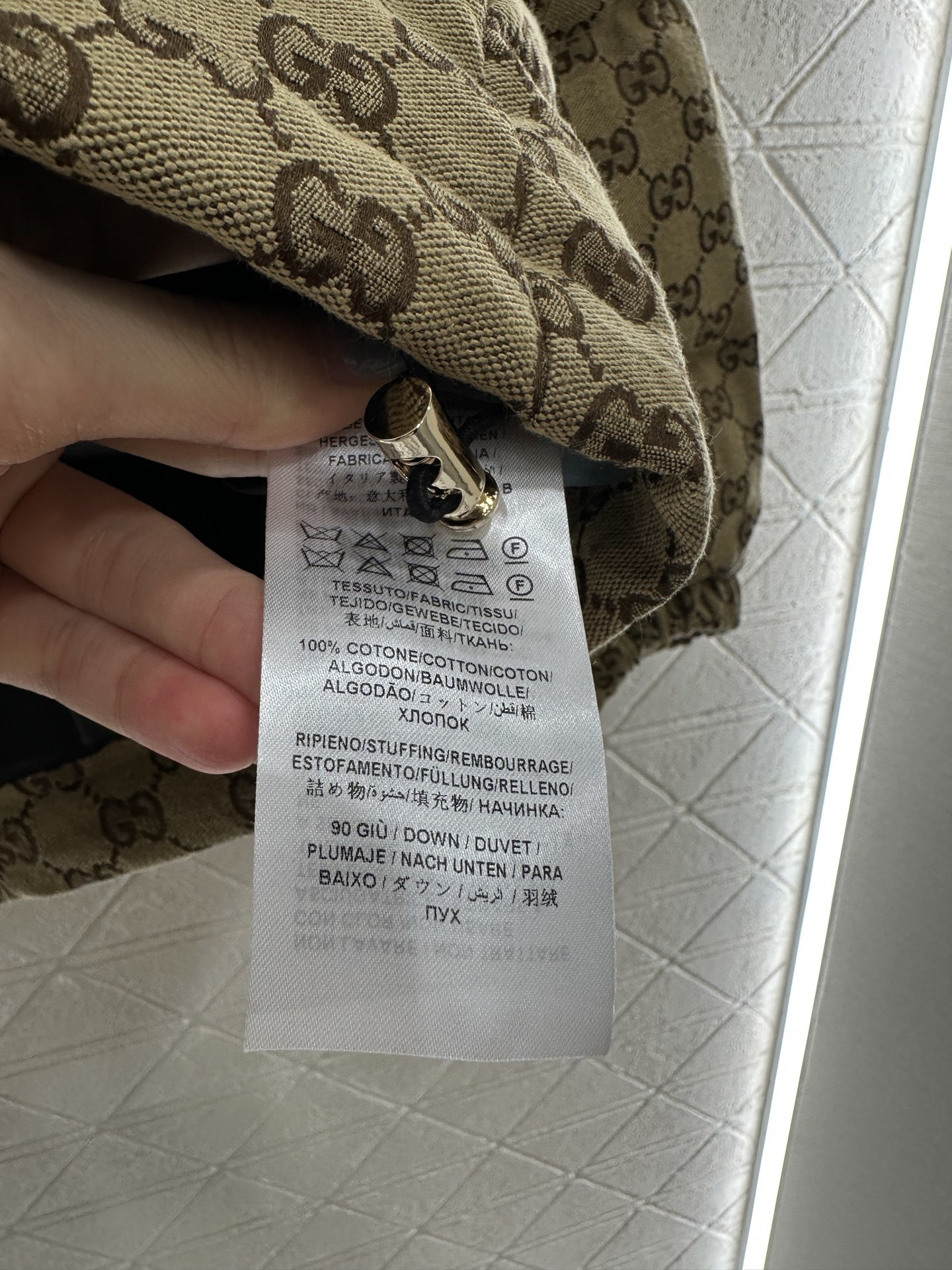 ♥Gucc*♥2025新品上架 提花腰带羽绒服定制YB进口提花材质,羽绒填充内里,整件轻盈保暖,立领翻领
