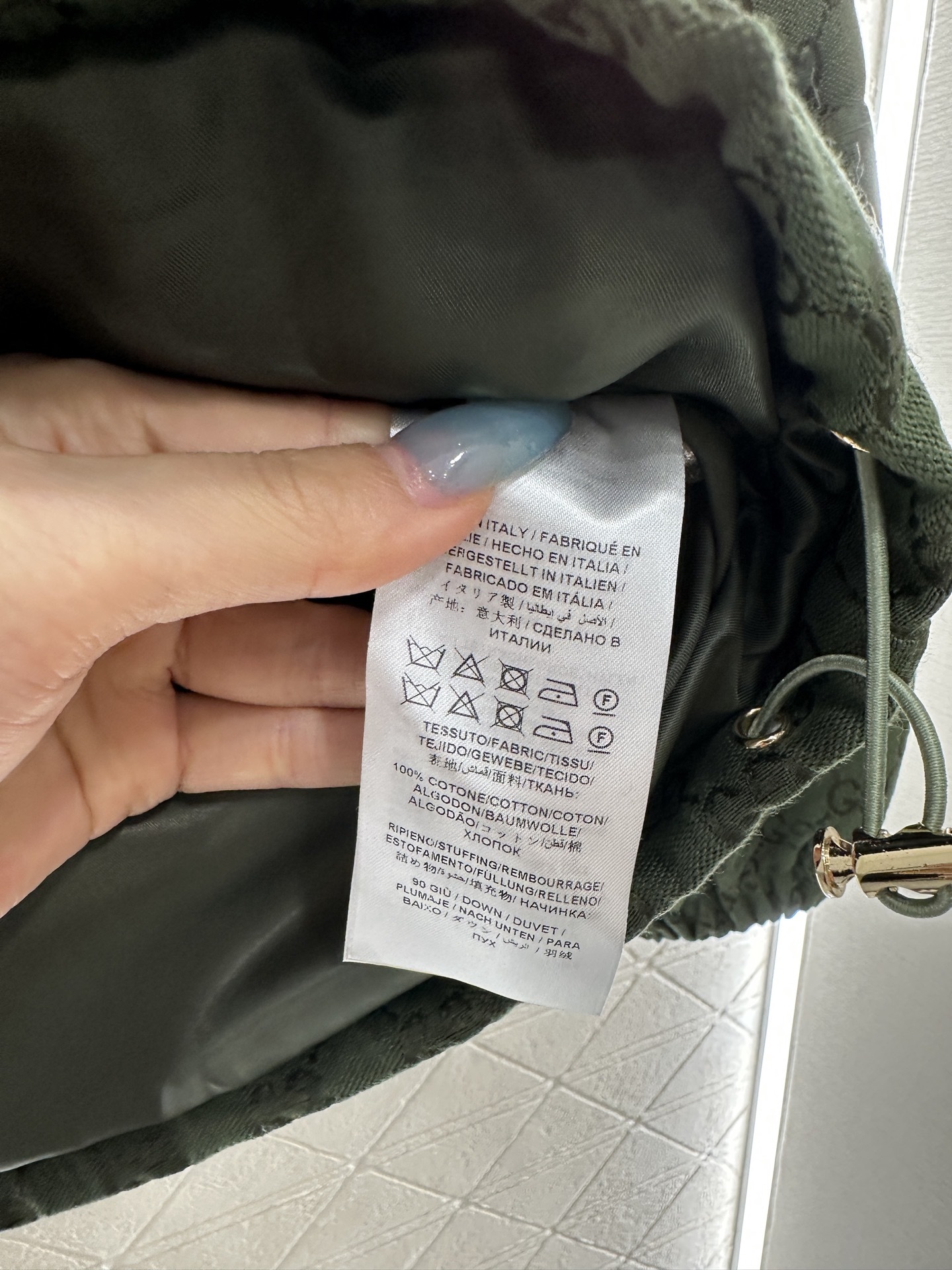 ♥Gucc*♥2025新品上架 提花腰带羽绒服定制YB进口提花材质,羽绒填充内里,整件轻盈保暖,立领翻领