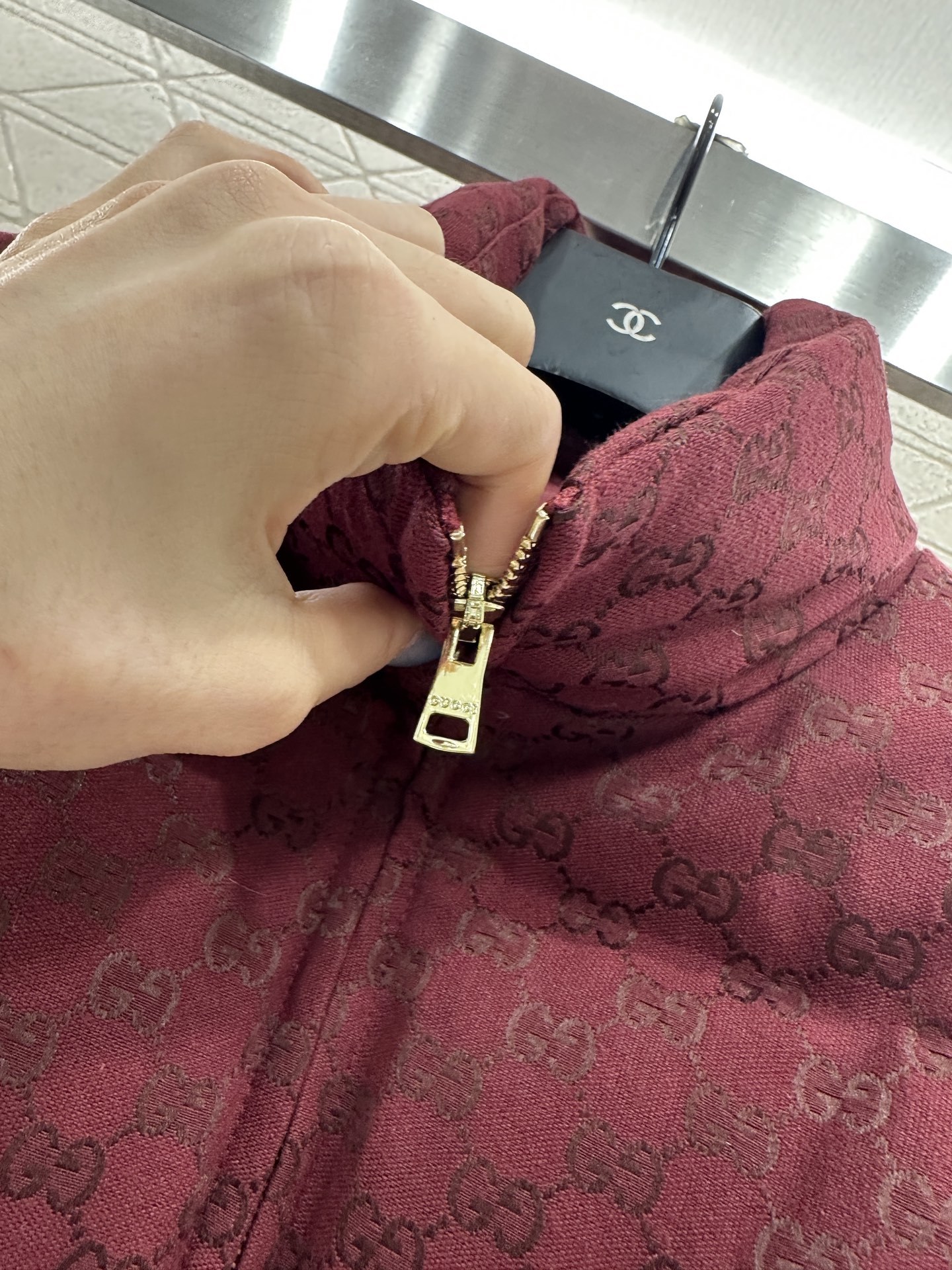 ♥Gucc*♥2025新品上架 提花腰带羽绒服定制YB进口提花材质,羽绒填充内里,整件轻盈保暖,立领翻领
