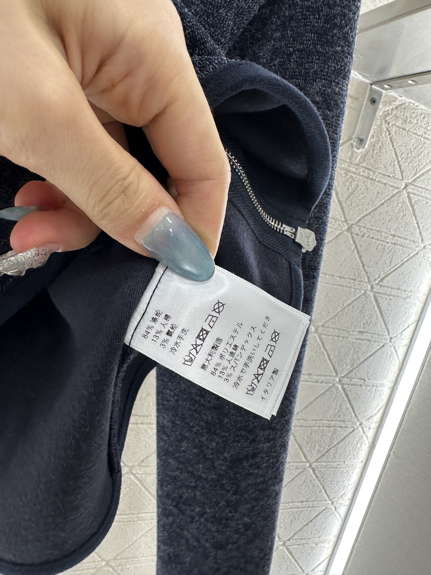 ♥Miumi*♥2025新品上架 织带拼接连帽外套长裤套装定制YB进口人棉材质，质感光泽，品相高级，短款