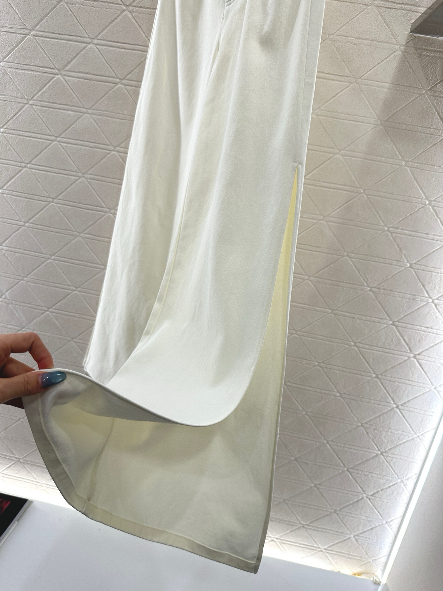 ♥Chane*♥2025新品上架 收腰挂脖背心长裤套装定制YB斜纹全棉材质，质感挺括，舒适光泽，挂脖背心