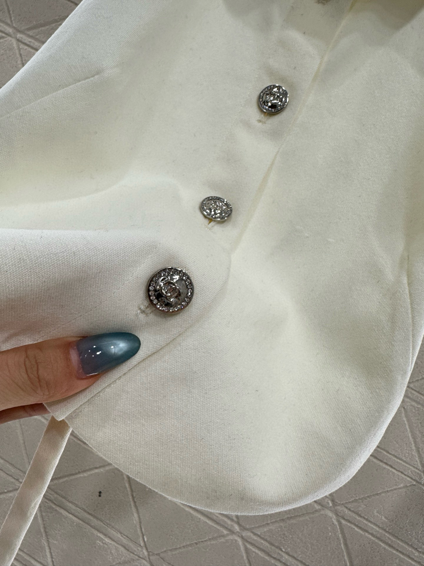 ♥Chane*♥2025新品上架 收腰挂脖背心长裤套装定制YB斜纹全棉材质，质感挺括，舒适光泽，挂脖背心