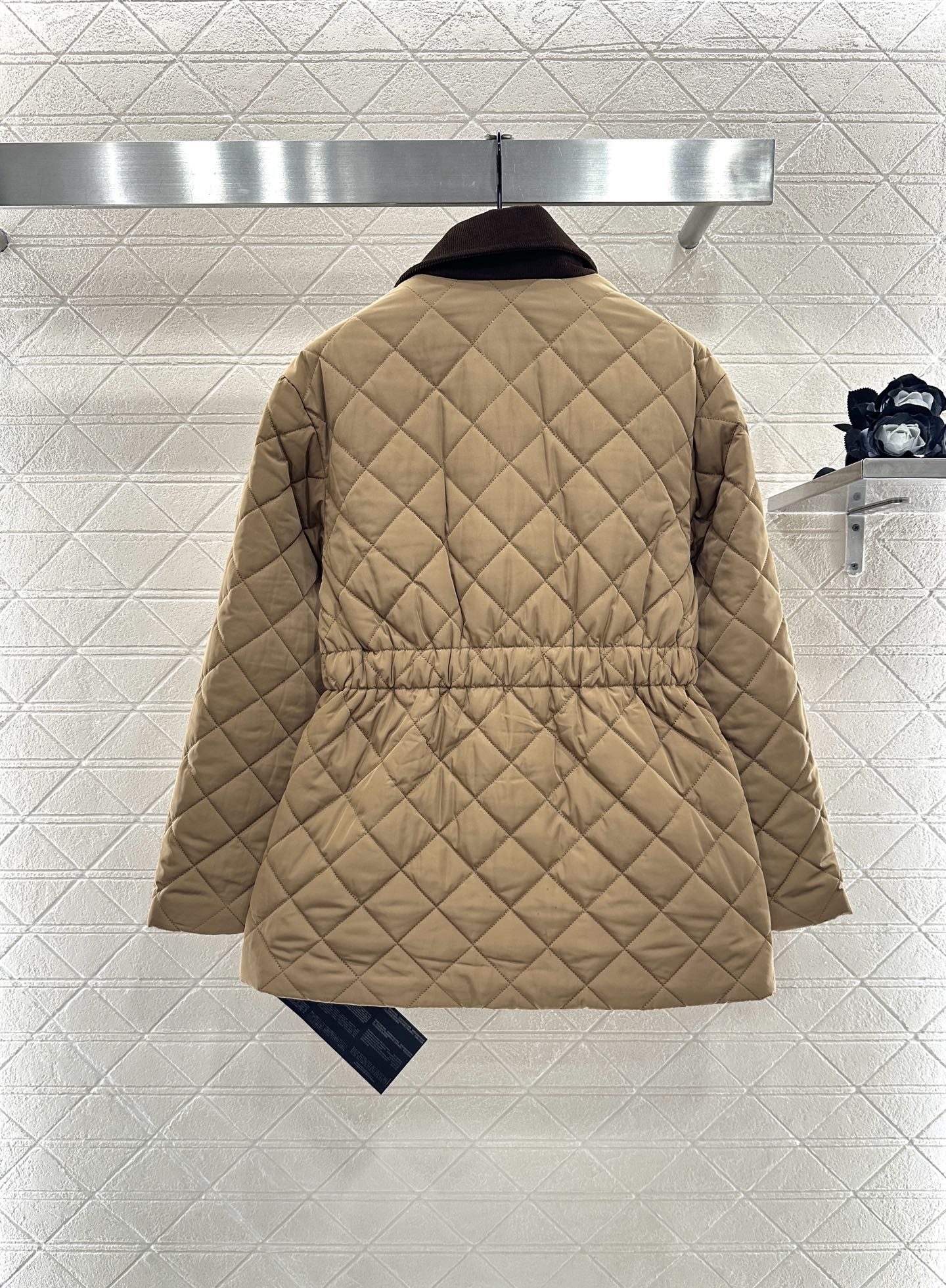 ♥Prad*♥2025新品上架 灯芯绒领拼接棉服外套定制YB防风防水尼龙材质，羽绒棉填充内里，整件轻盈保