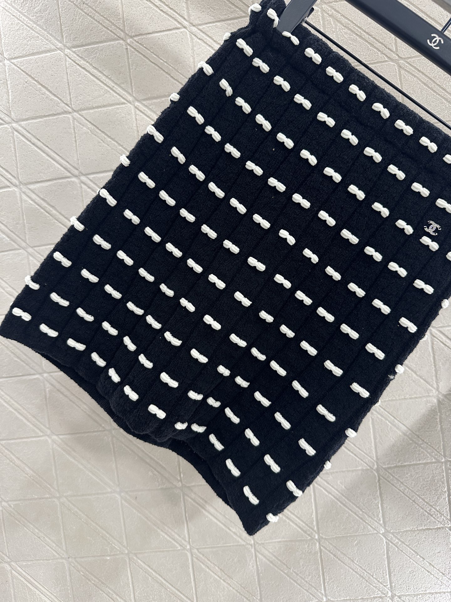 ♥Chane*♥2025新品上架 蝴蝶结针织短裙定制YB羊毛纱线织造，质感高级舒适，高腰弹力直筒半裙剪裁