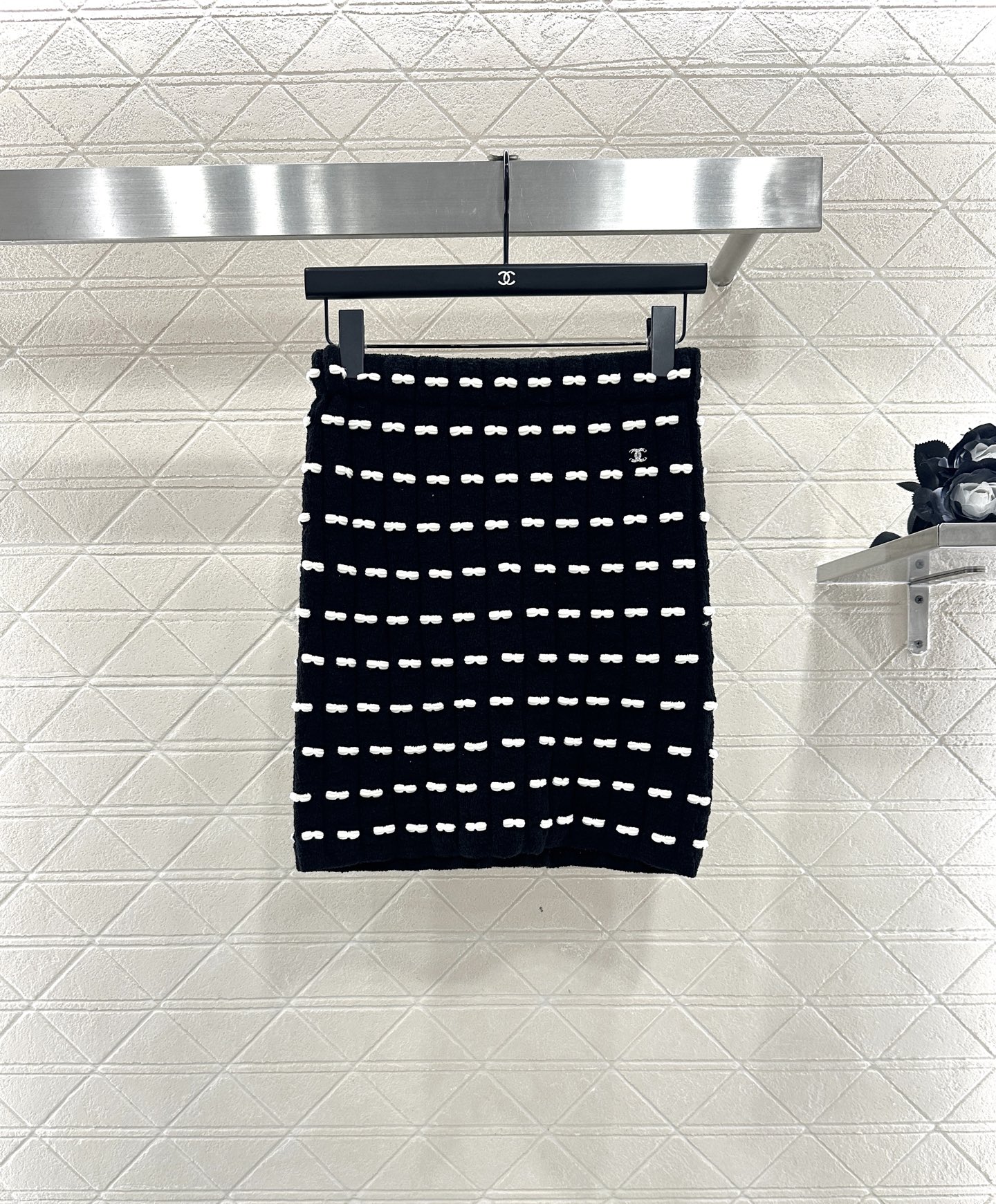 ♥Chane*♥2025新品上架 蝴蝶结针织短裙定制YB羊毛纱线织造，质感高级舒适，高腰弹力直筒半裙剪裁