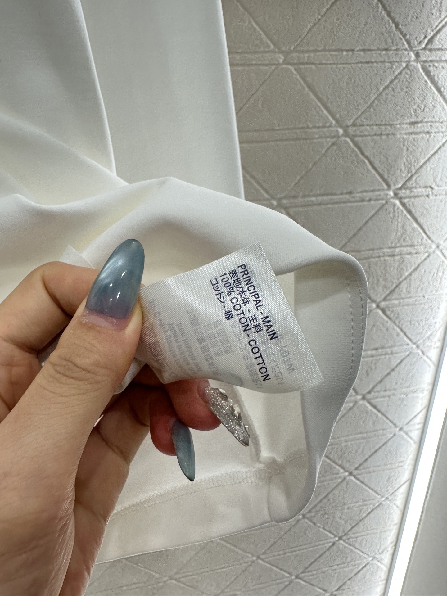 ♥Louis Vuitto*♥2025新品上架 链条圆领印花长袖定制YB斜纹全棉材质，透气舒适，质感十足