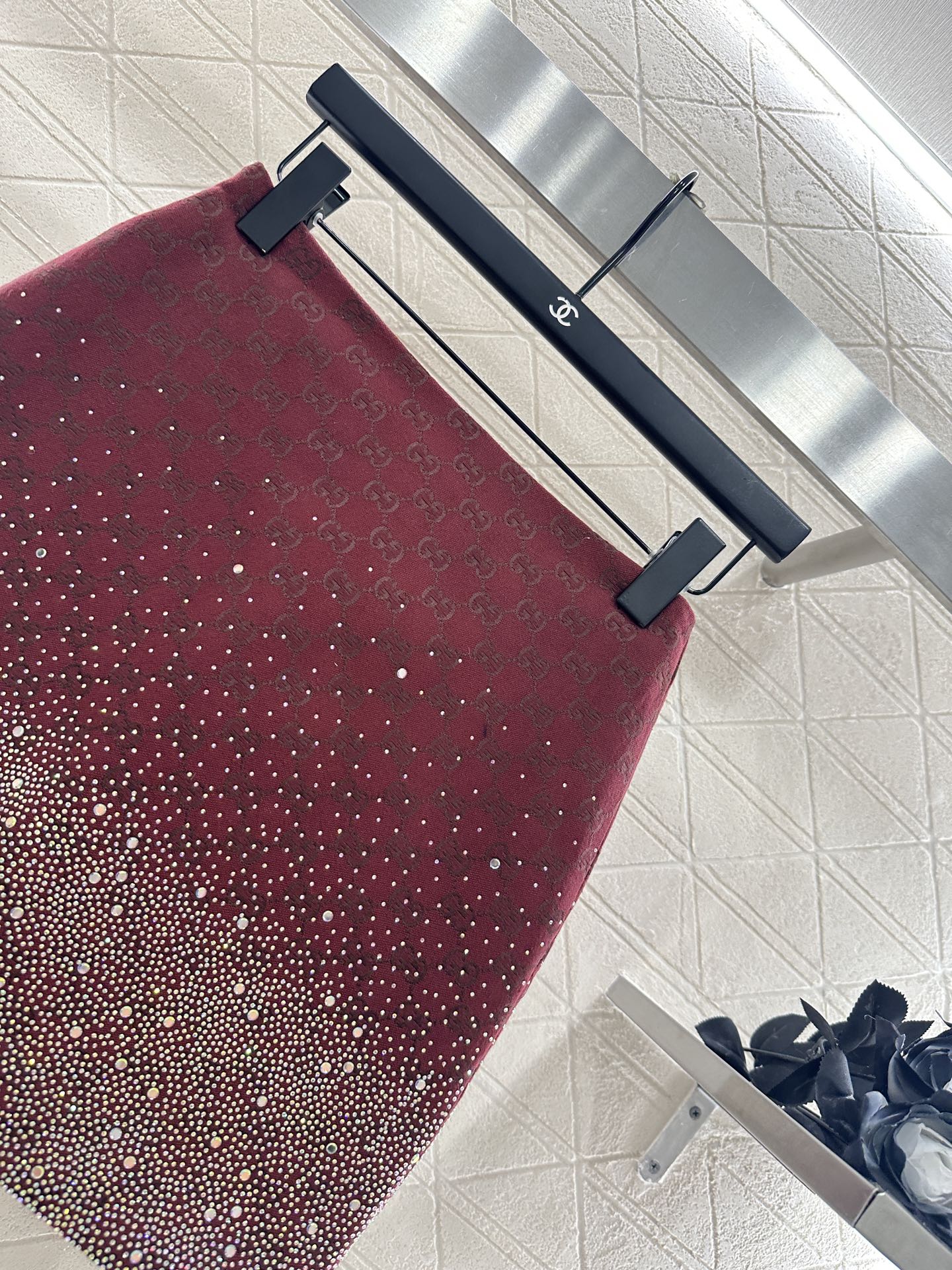 ♥Gucc*♥2025新品上架重工烫钻棉服外套短裙套装定制YB进口提花材质，质感高级，挺括有型，翻领廓形