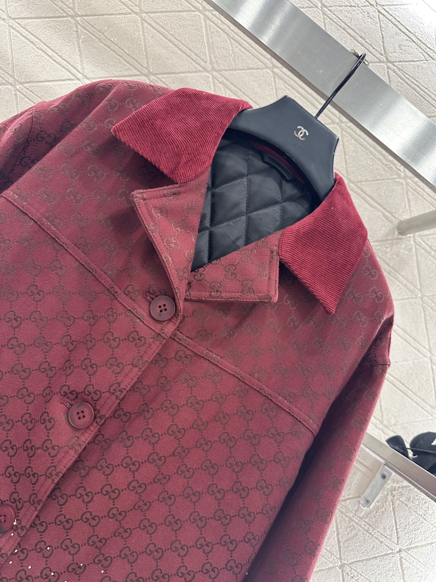 ♥Gucc*♥2025新品上架重工烫钻棉服外套短裙套装定制YB进口提花材质，质感高级，挺括有型，翻领廓形