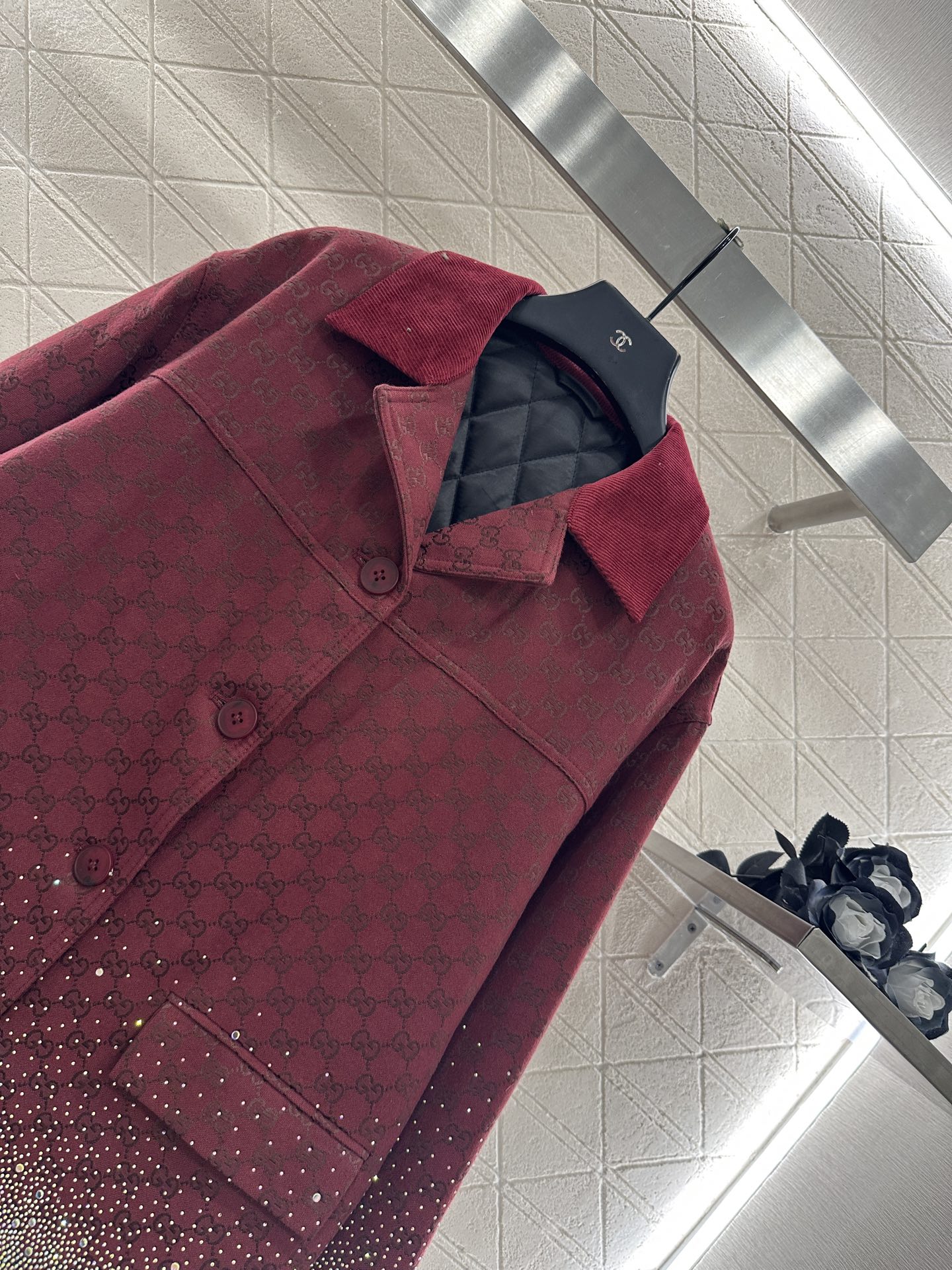 ♥Gucc*♥2025新品上架重工烫钻棉服外套短裙套装定制YB进口提花材质，质感高级，挺括有型，翻领廓形