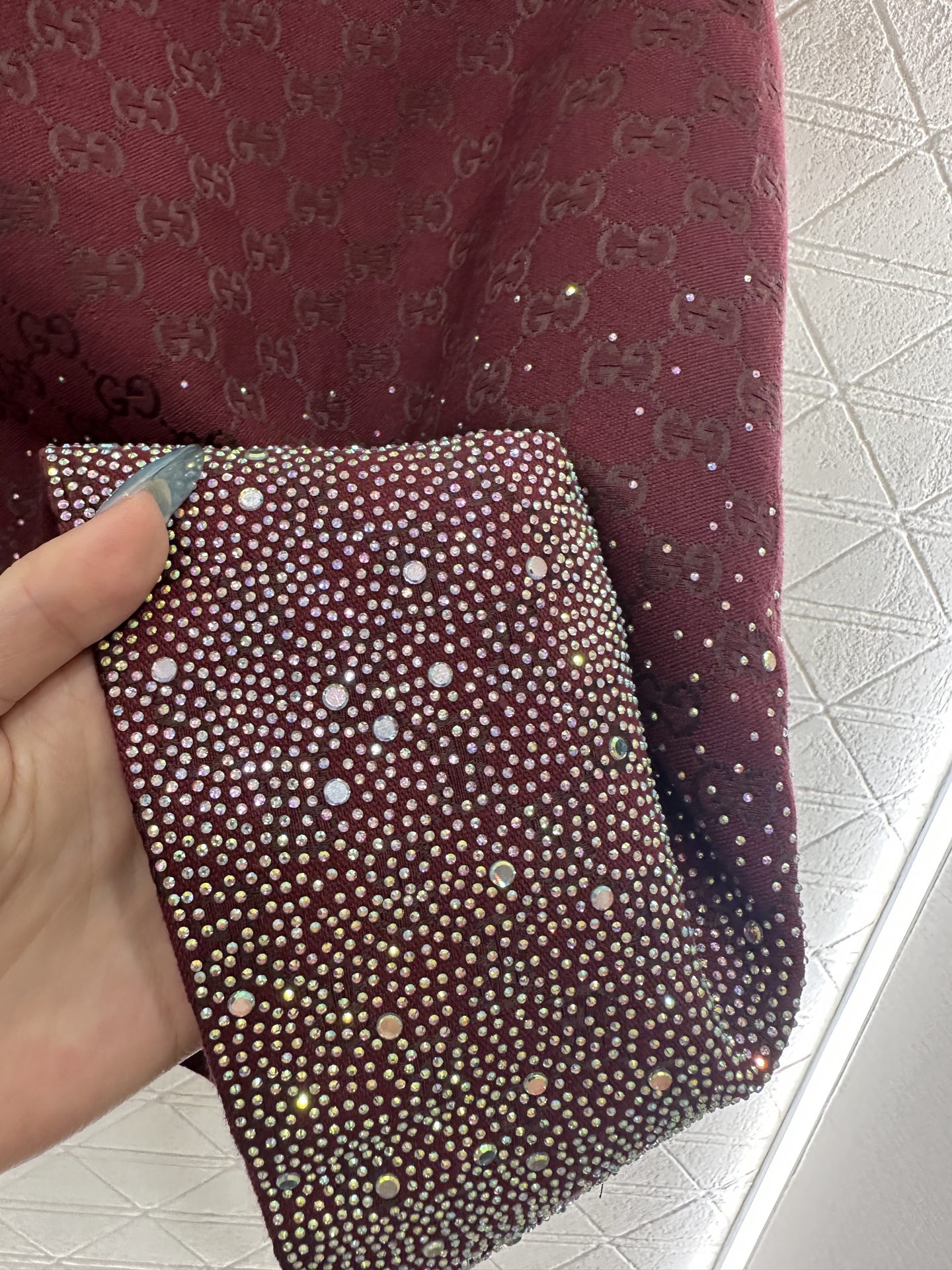 ♥Gucc*♥2025新品上架 重工烫钻提花连衣裙定制YB进口提花材质，质感高级，挺括有型，圆领短袖连衣