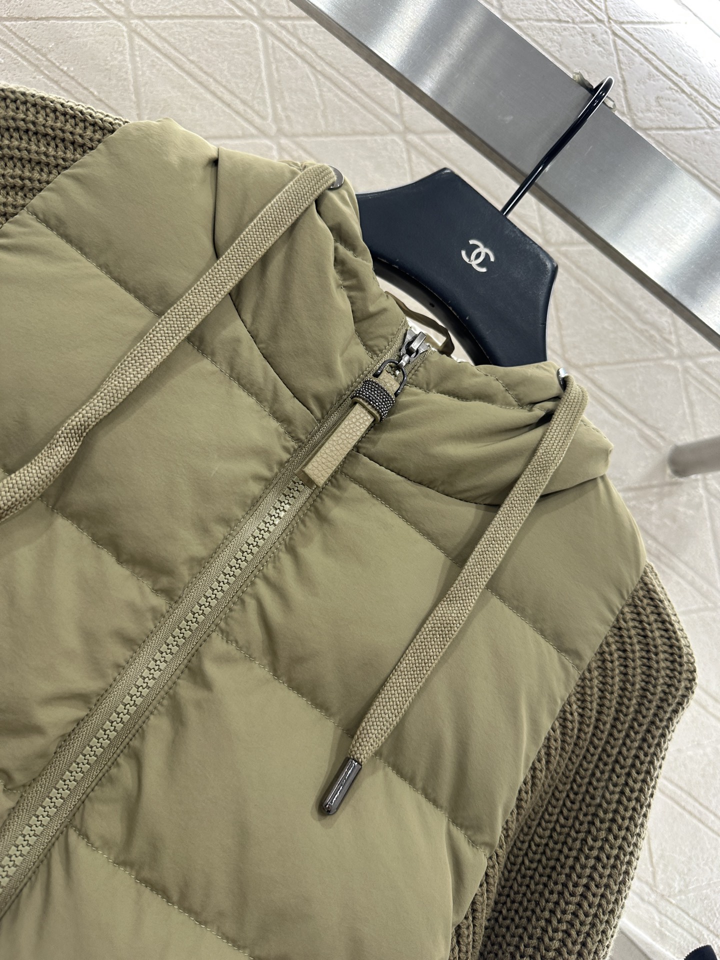 ♥BC*♥2025新品上架 针织拼接连帽羽绒外套定制YB进口防风防水尼龙材质，其工艺还原升级材质，提升秋