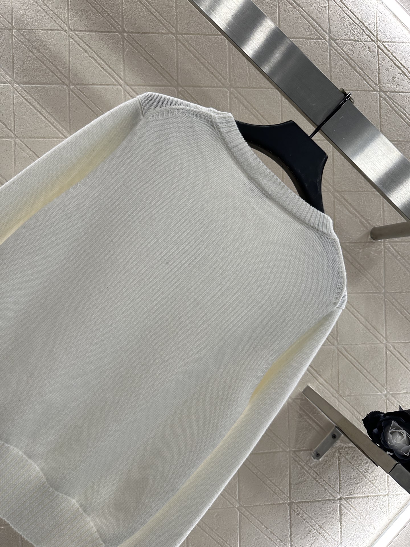 ♥Chane*♥2025新品上架 圆领镂空蝴蝶结针织长袖定制YB羊毛纱线织造，亲肤柔软，透气舒适，常规套