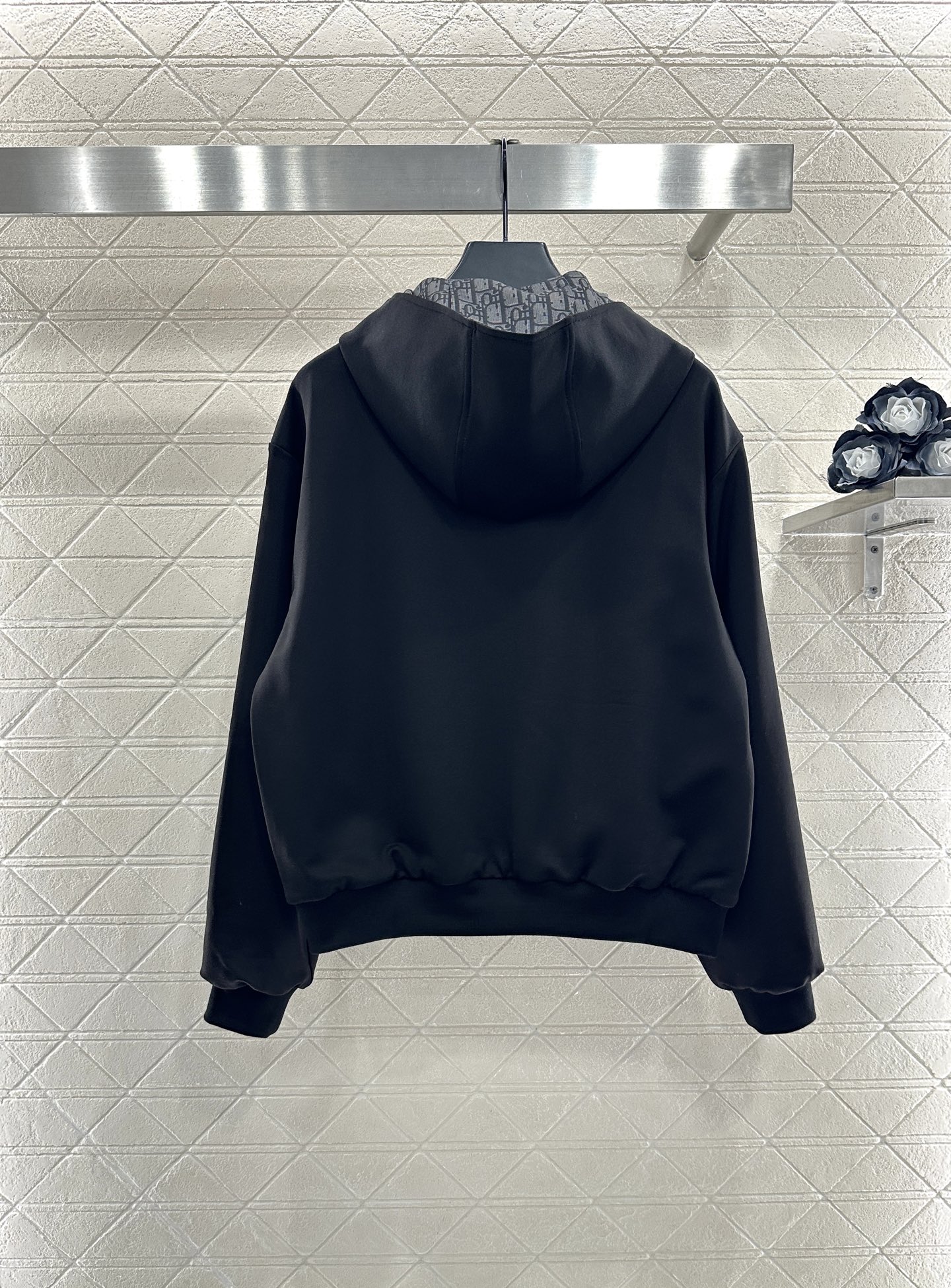 ♥Dio*♥2025新品上架 连帽外套长裤套装定制YB进口天丝棉材质，质感光泽，舒适垂顺，连帽拉链开襟外