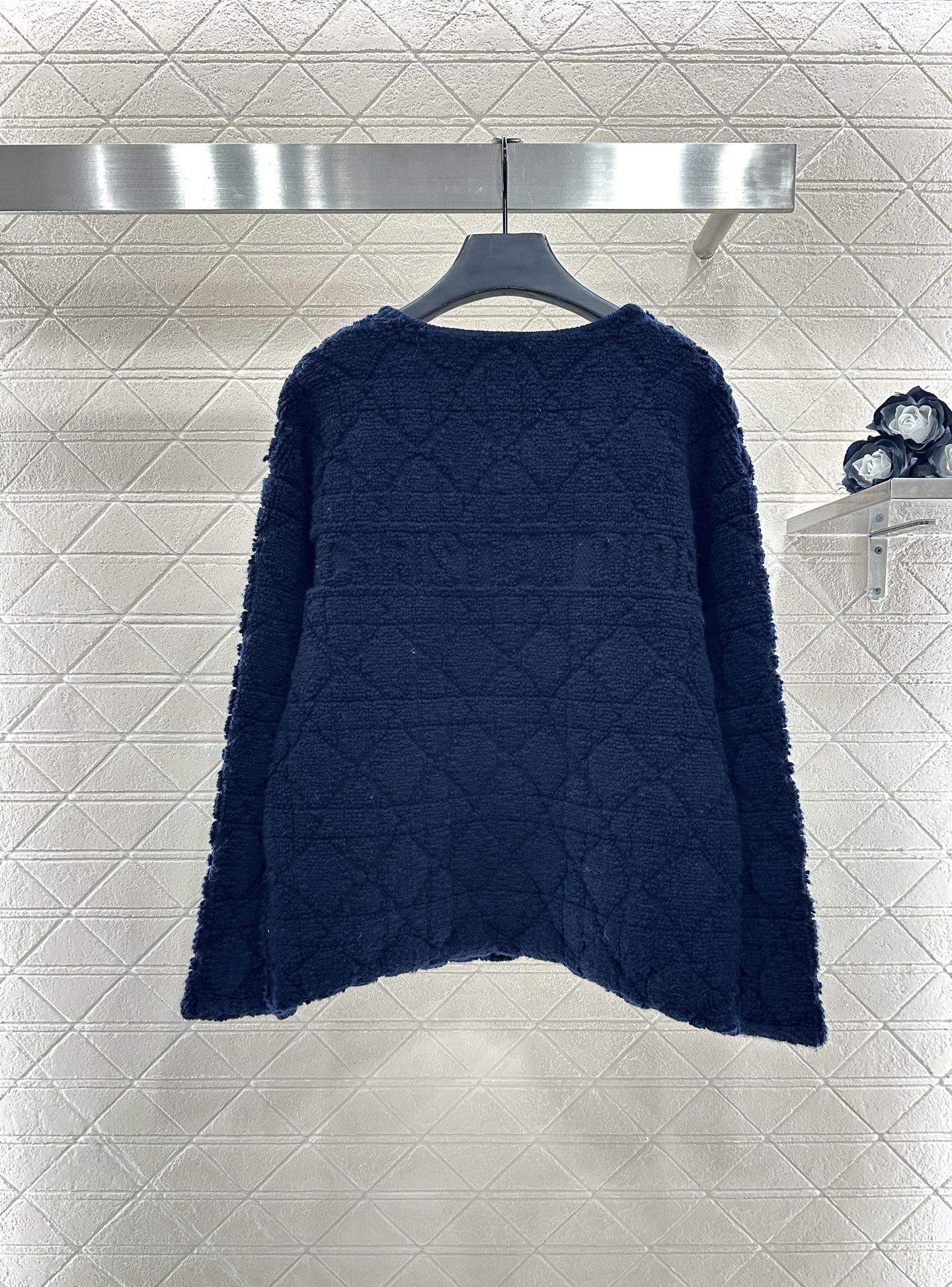 ♥Dio*♥2025新品上架 藤格纹提花开衫外套定制YB羊毛针织材质，舒适保暖，质感上乘，圆领系扣针织开