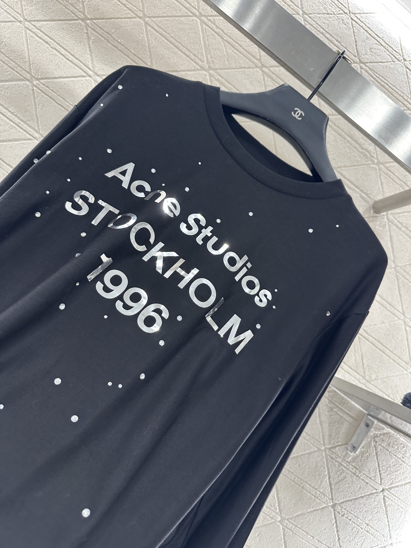 ♥Acne studio*♥2025新品上架 水钻字母长袖上衣定制YB斜纹全棉材质，质感舒适，弹力十足，