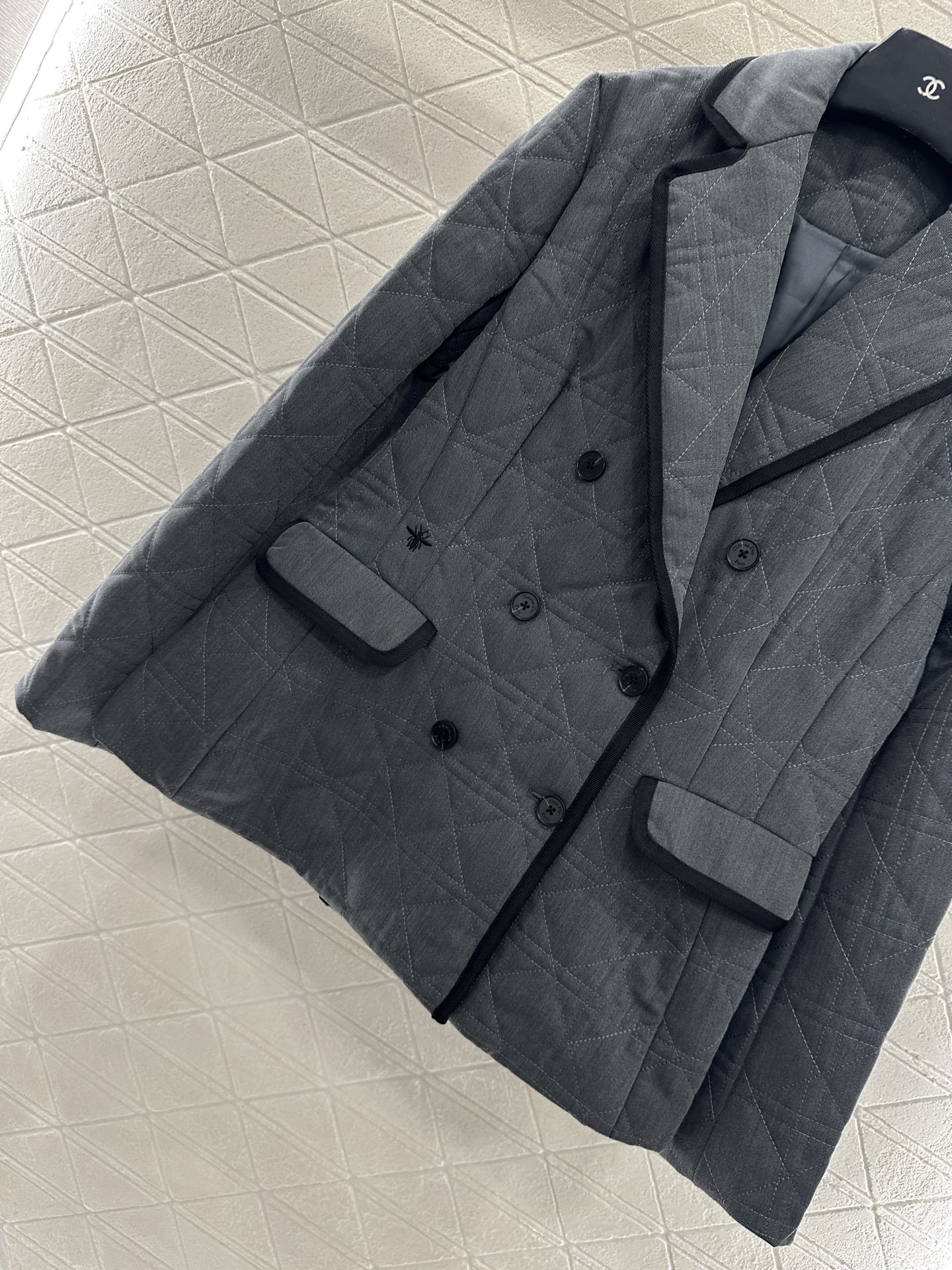 ♥Dio*♥2025新品上架 翻领藤格纹西装棉服定制YB防风防水尼龙材质，羽绒棉填充内里，整件轻盈保暖，