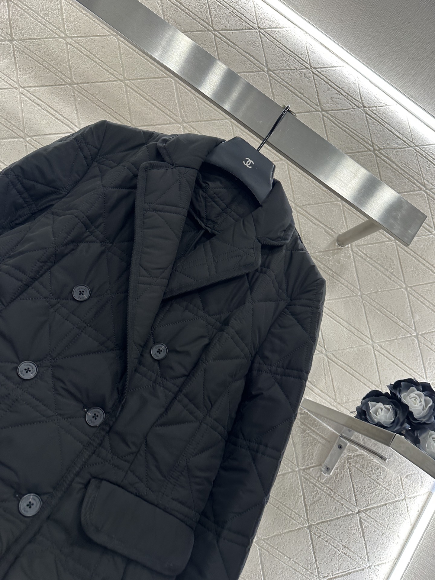 ♥Dio*♥2025新品上架 翻领藤格纹西装棉服定制YB防风防水尼龙材质，羽绒棉填充内里，整件轻盈保暖，