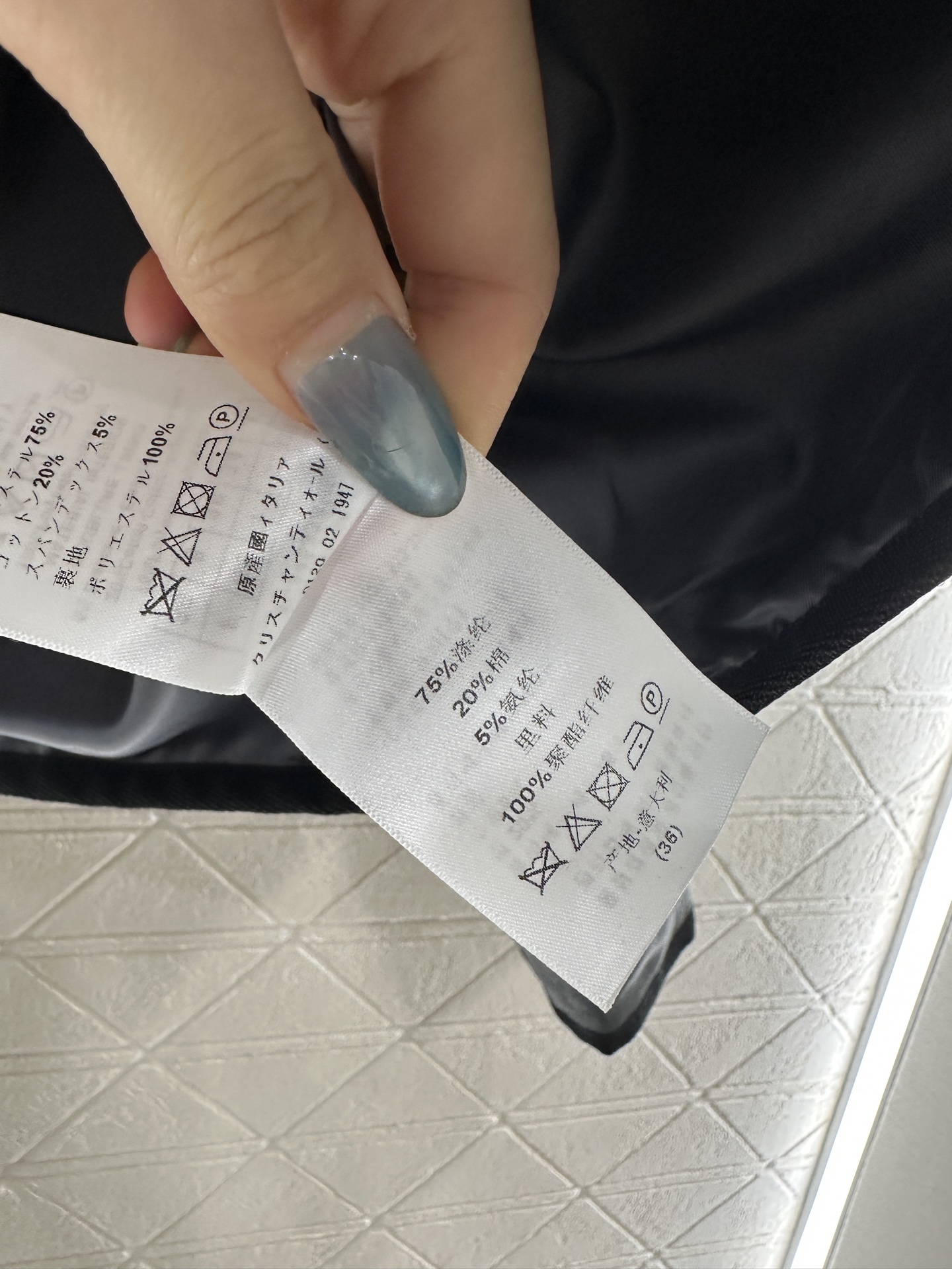 ♥Dio*♥2025新品上架 灯芯绒藤格纹棉服外套定制YB防风防水尼龙材质，羽绒棉填充内里，整件轻盈保暖