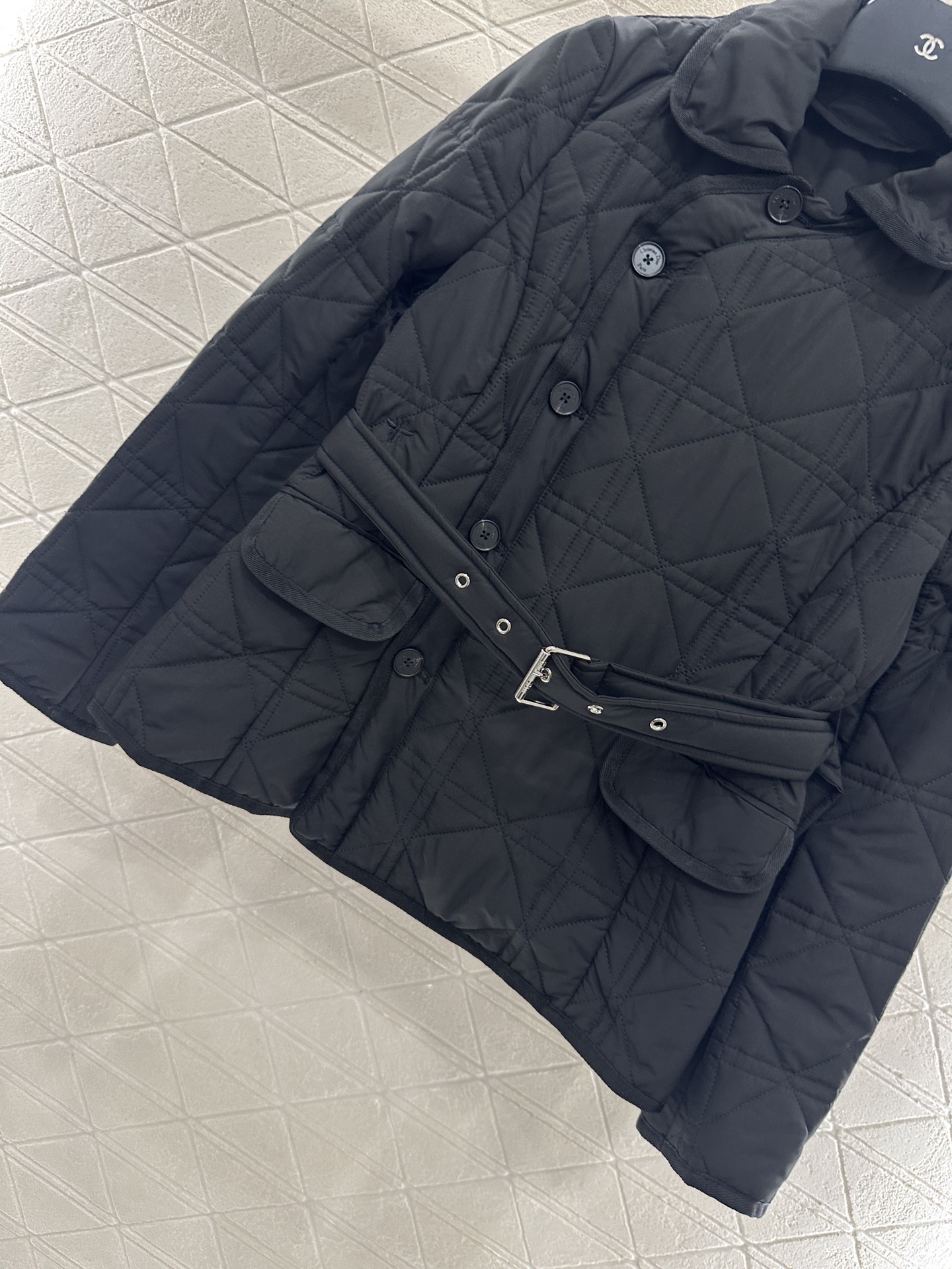 ♥Dio*♥2025新品上架 藤格纹棉服外套半裙套装定制YB防风防水尼龙材质，羽绒棉填充内里，整件轻盈保