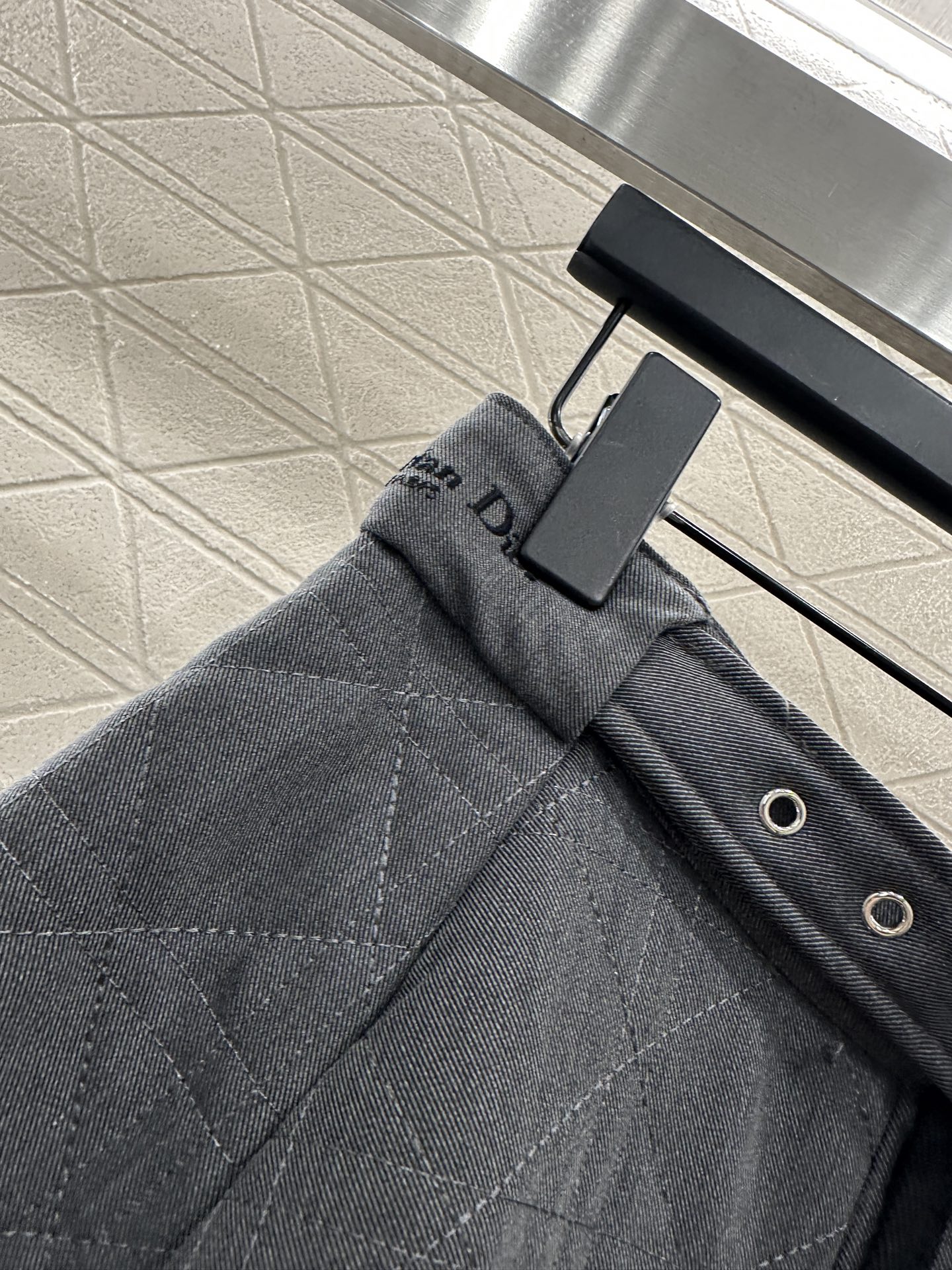 ♥Dio*♥2025新品上架 藤格纹棉服外套半裙套装定制YB防风防水尼龙材质，羽绒棉填充内里，整件轻盈保