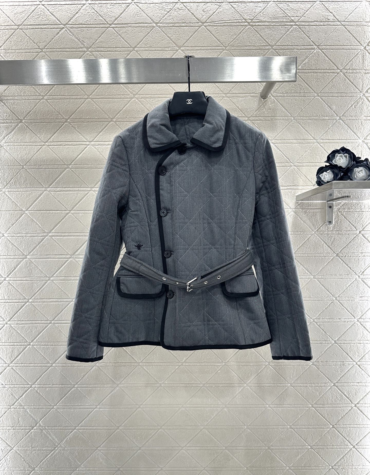 ♥Dio*♥2025新品上架 藤格纹棉服外套半裙套装定制YB防风防水尼龙材质，羽绒棉填充内里，整件轻盈保