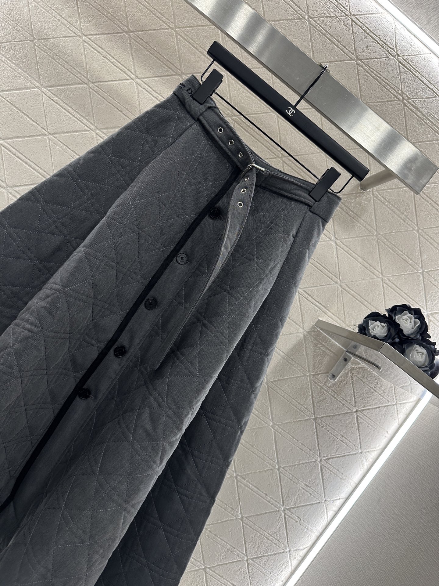 ♥Dio*♥2025新品上架 藤格纹棉服外套半裙套装定制YB防风防水尼龙材质，羽绒棉填充内里，整件轻盈保