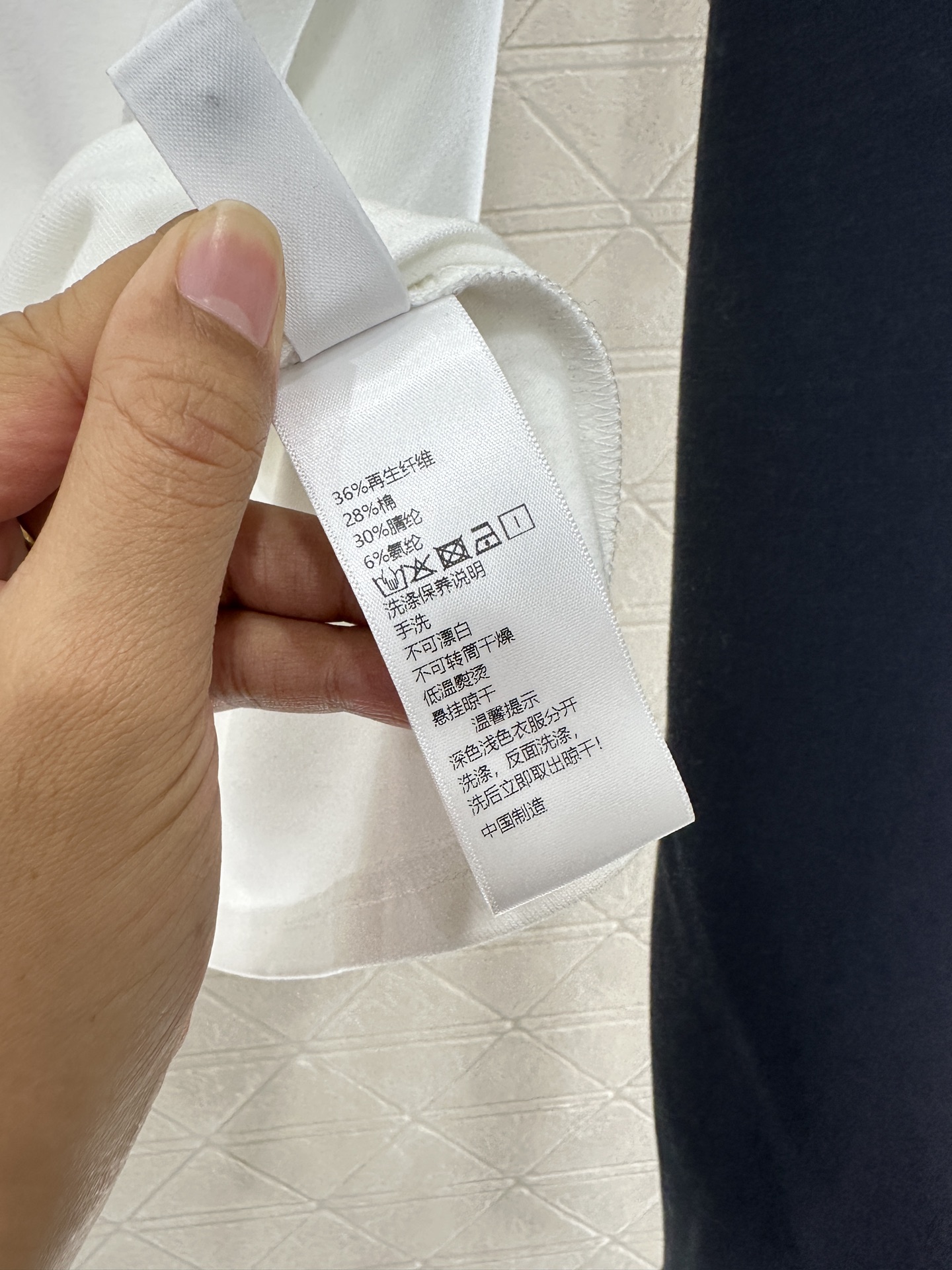 ♥Chrome heatt*♥2025新品上架 烫钻插肩十字架长袖上衣定制YB原生全棉材质，内里磨绒处理