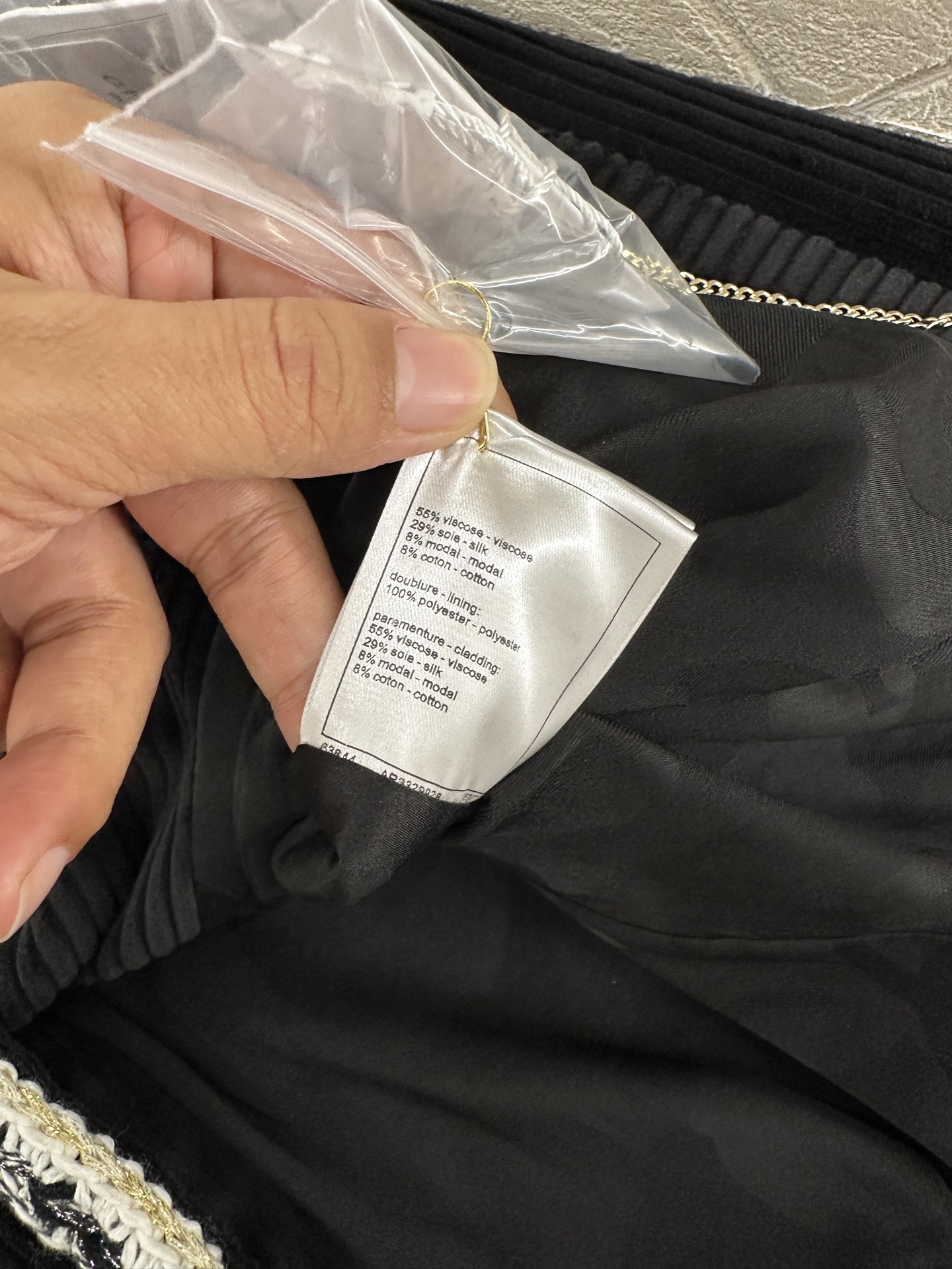 ♥Chane*♥2025新品上架 撞色捆边灯芯绒洋装外套定制YB进口灯芯绒材质，肌理明显，质感上乘，圆领