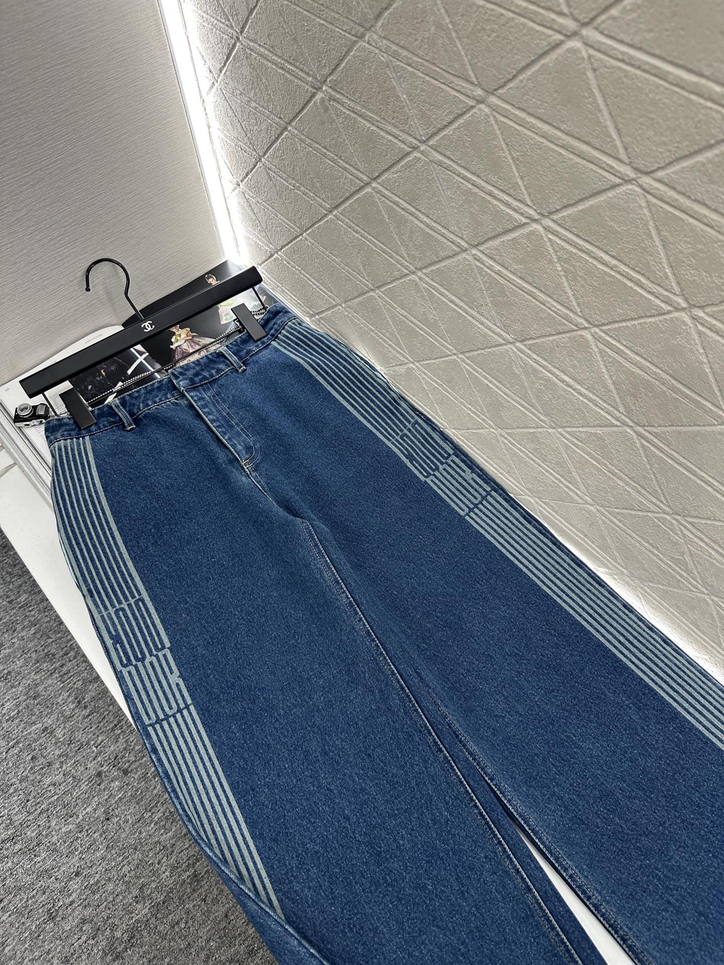 ♥Dio*♥2025新品上架可拆卸翻领牛仔外套长裤套装定制YB斜纹全棉牛仔材质，水洗做旧复古蓝，翻领牛仔